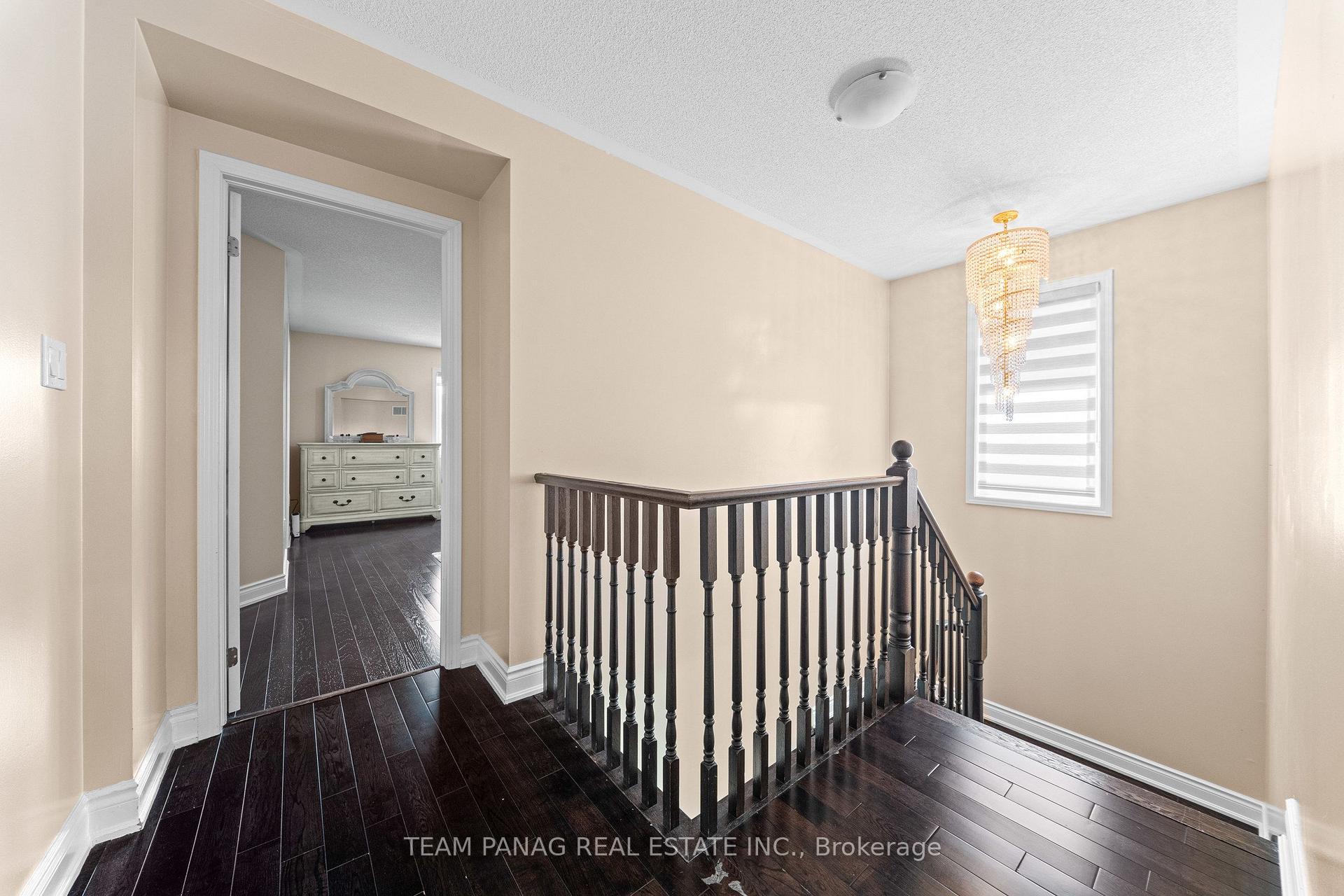 Photo 27 of 13 Seafair Crescent, Brampton, Fletcher's West — HOMEH