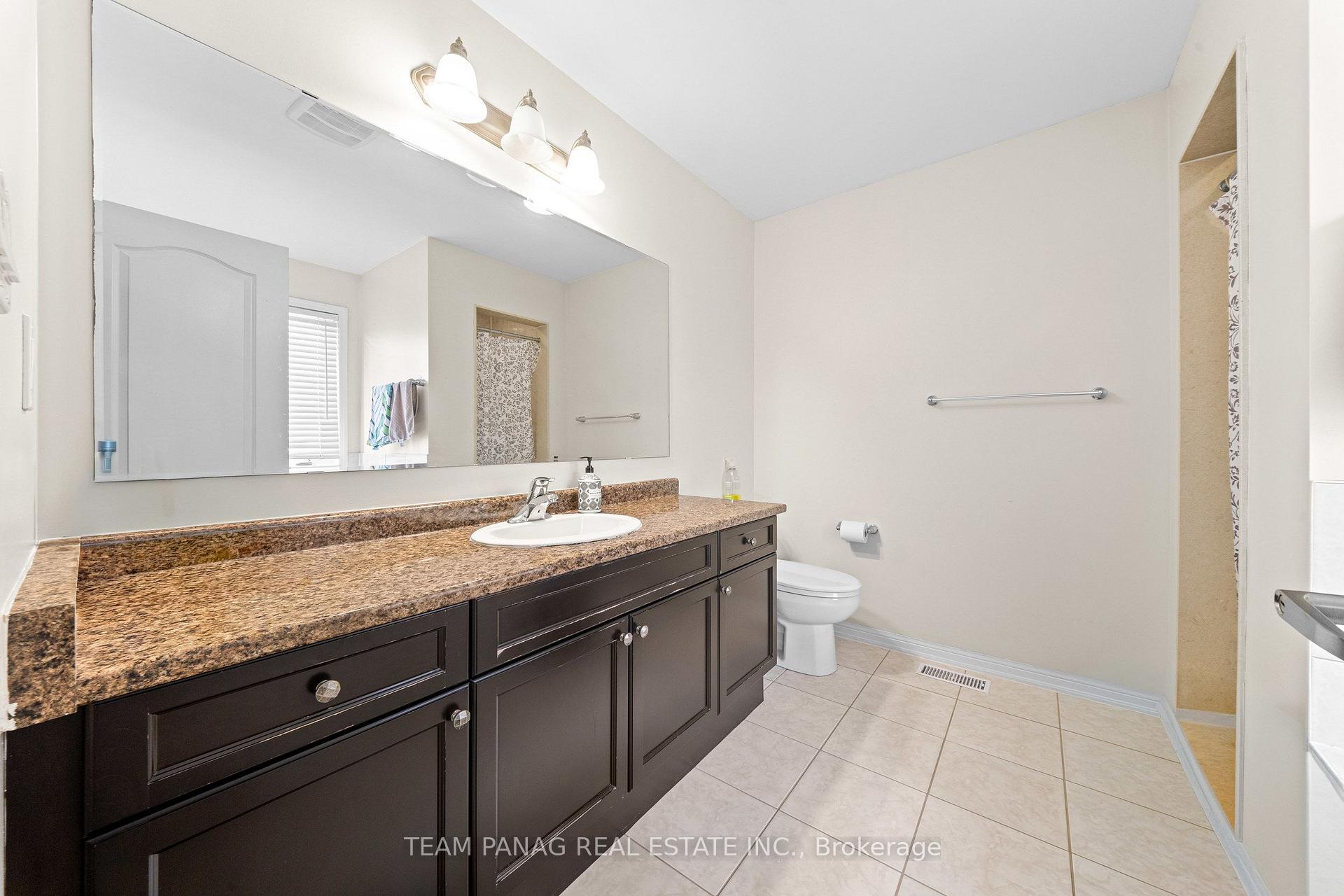 Photo 30 of 13 Seafair Crescent, Brampton, Fletcher's West — HOMEH