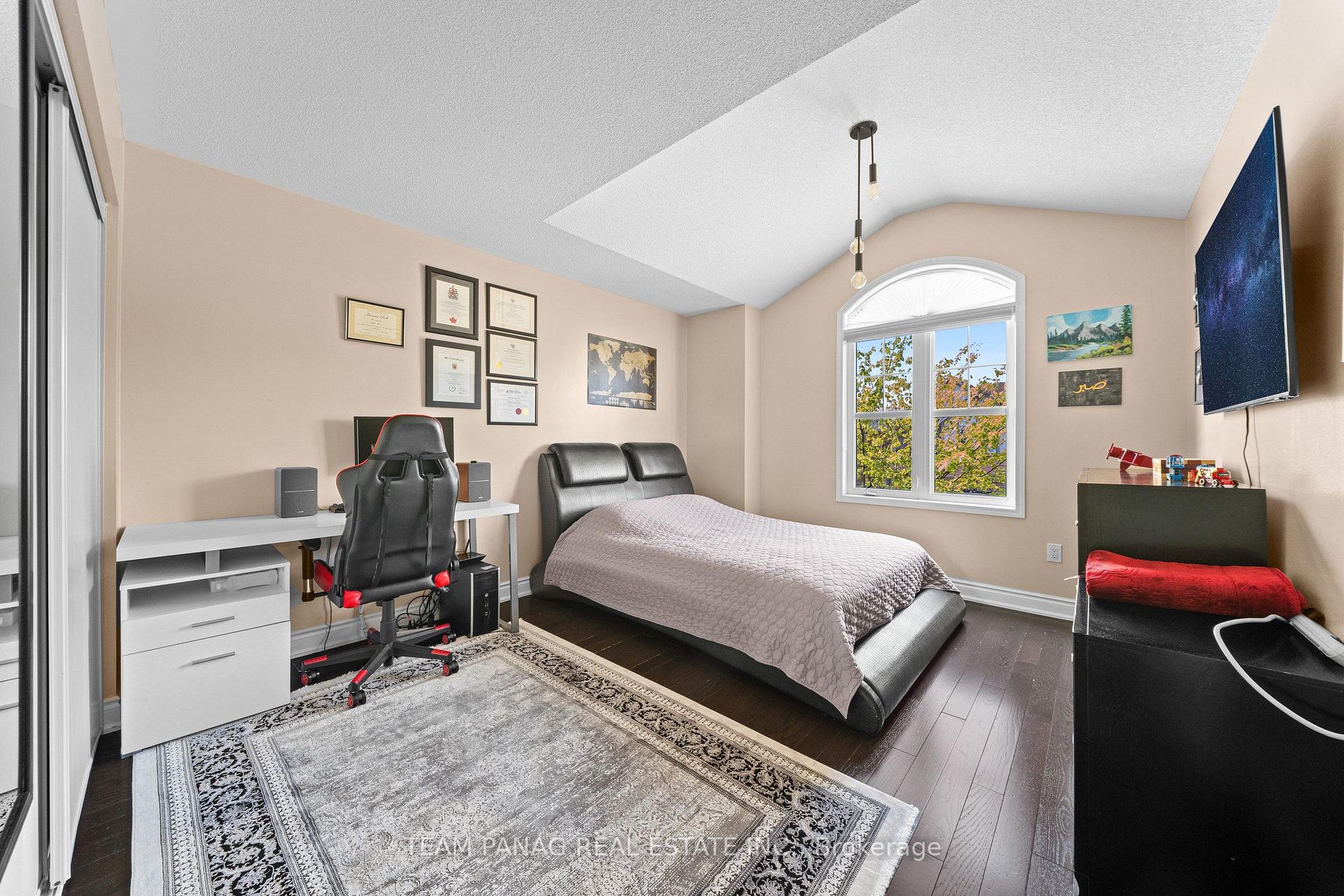 Photo 35 of 13 Seafair Crescent, Brampton, Fletcher's West — HOMEH