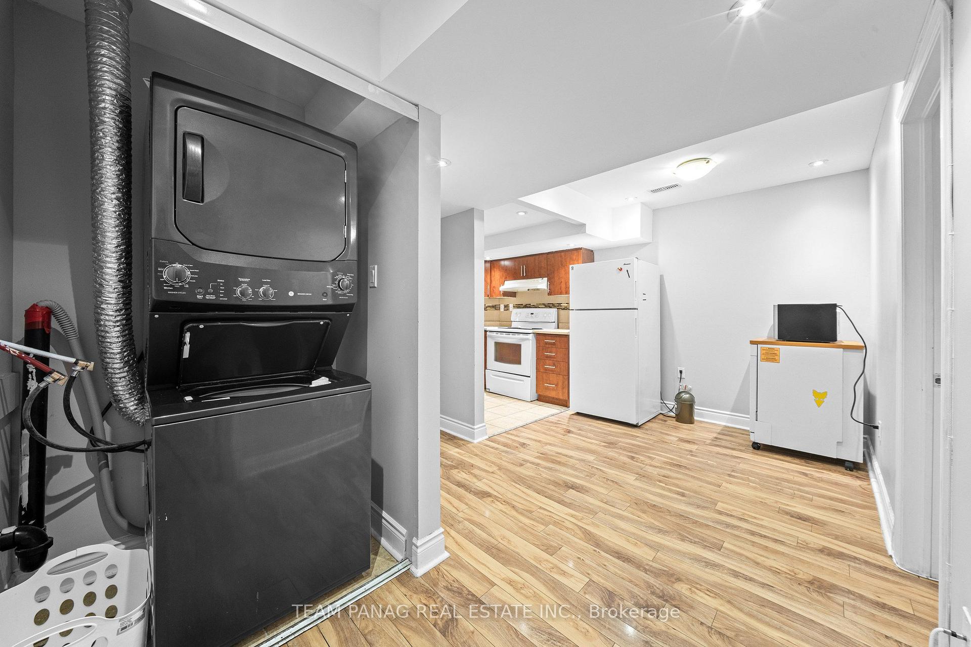 Photo 42 of 13 Seafair Crescent, Brampton, Fletcher's West — HOMEH