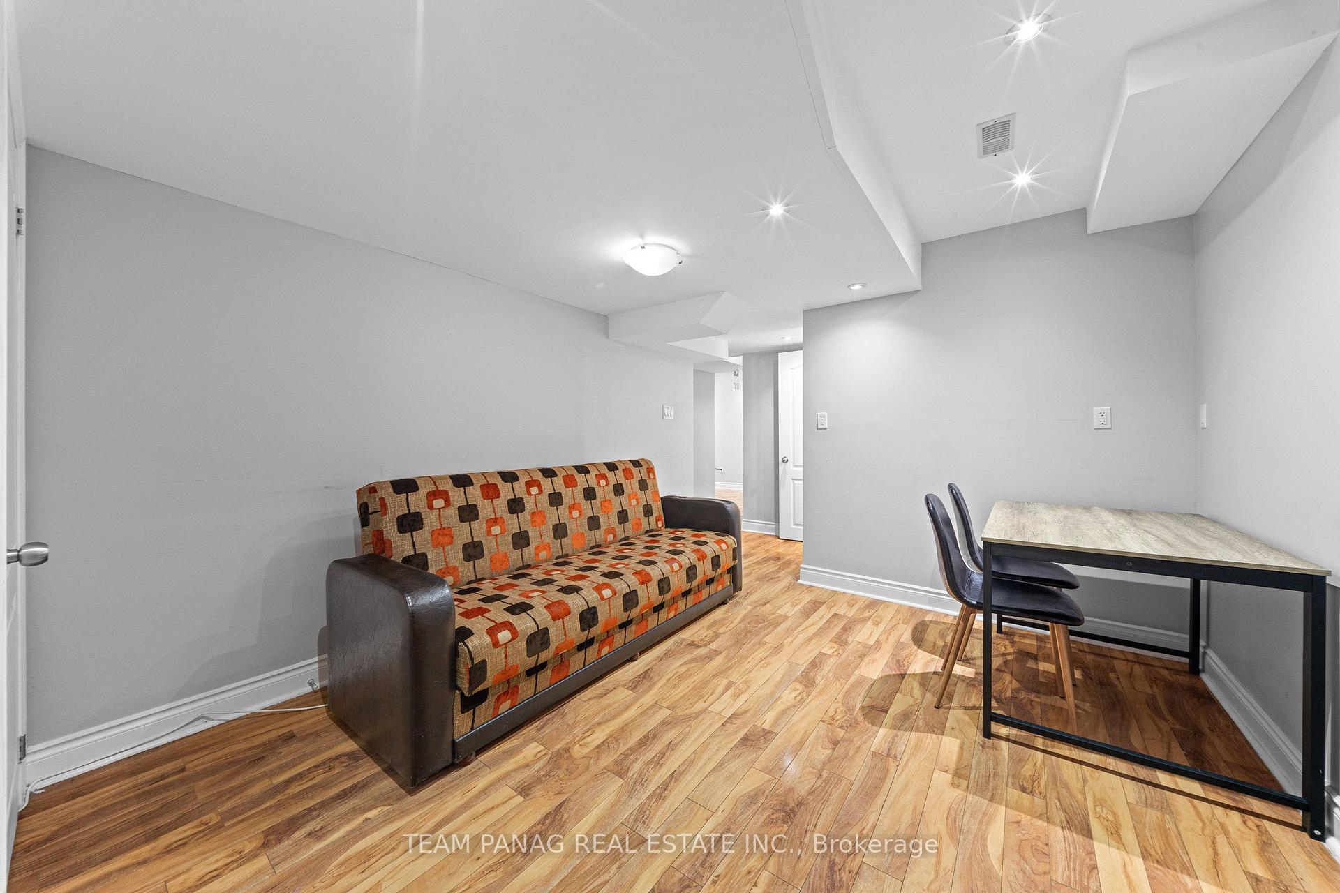 Photo 45 of 13 Seafair Crescent, Brampton, Fletcher's West — HOMEH