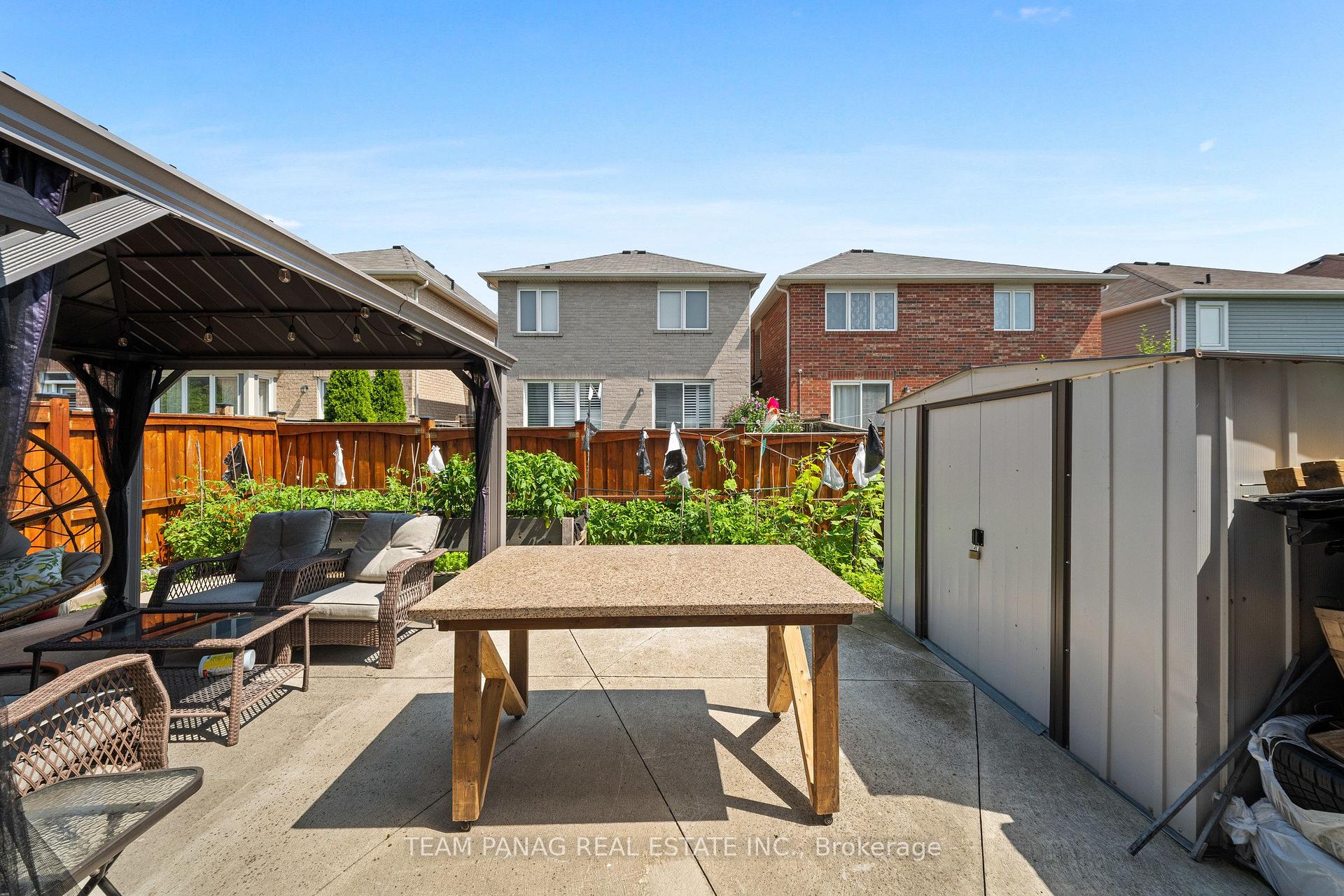 Photo 49 of 13 Seafair Crescent, Brampton, Fletcher's West — HOMEH