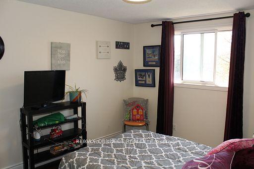 Photo 20 of 376 Dwight Avenue, Oshawa, Lakeview — HOMEH
