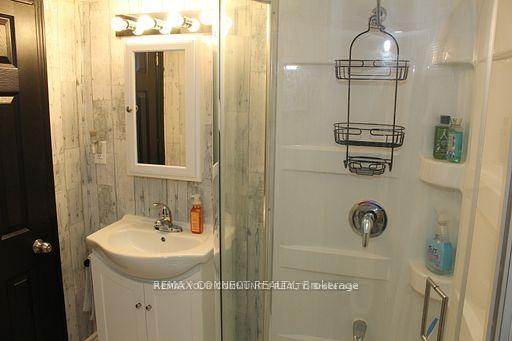 Photo 27 of 376 Dwight Avenue, Oshawa, Lakeview — HOMEH