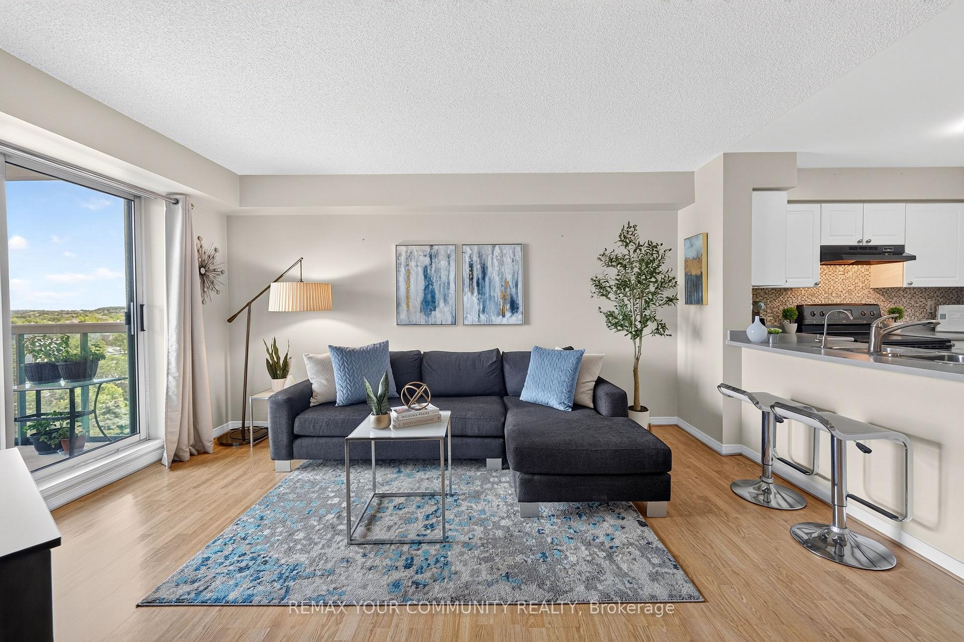 Photo 8 of Unit 721, 3 Ellesmere Street, Richmond Hill, Langstaff — HOMEH