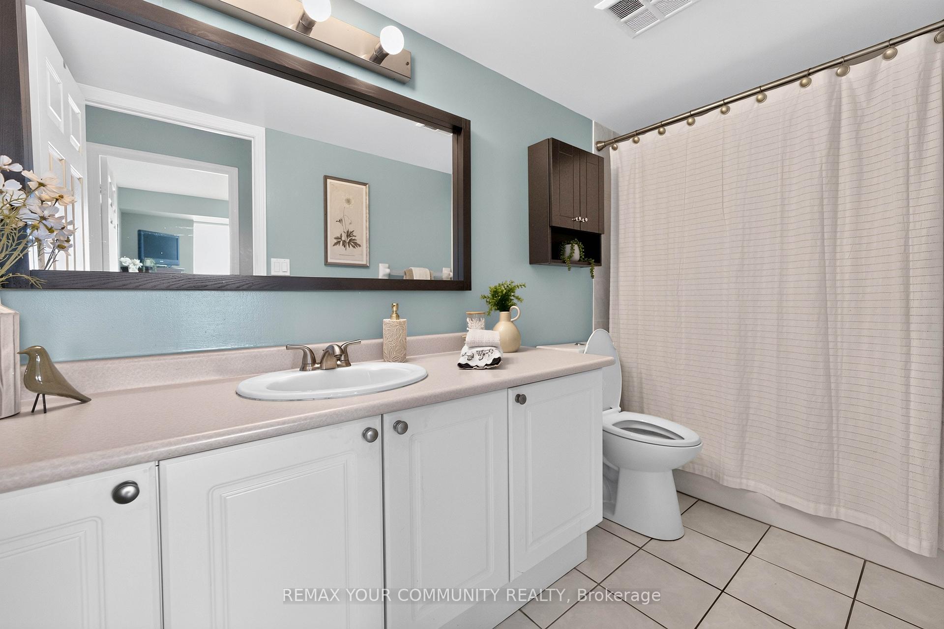 Photo 23 of Unit 721, 3 Ellesmere Street, Richmond Hill, Langstaff — HOMEH