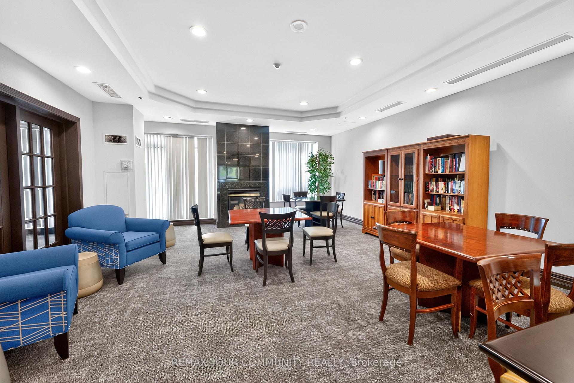 Photo 33 of Unit 721, 3 Ellesmere Street, Richmond Hill, Langstaff — HOMEH