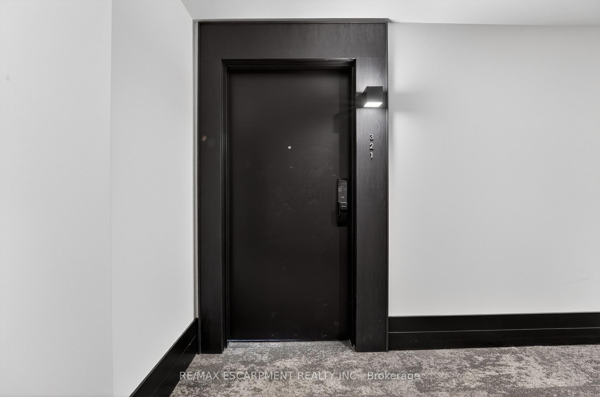 Photo 7 of Unit 321, 461 Green Road, Hamilton, Lakeshore — HOMEH