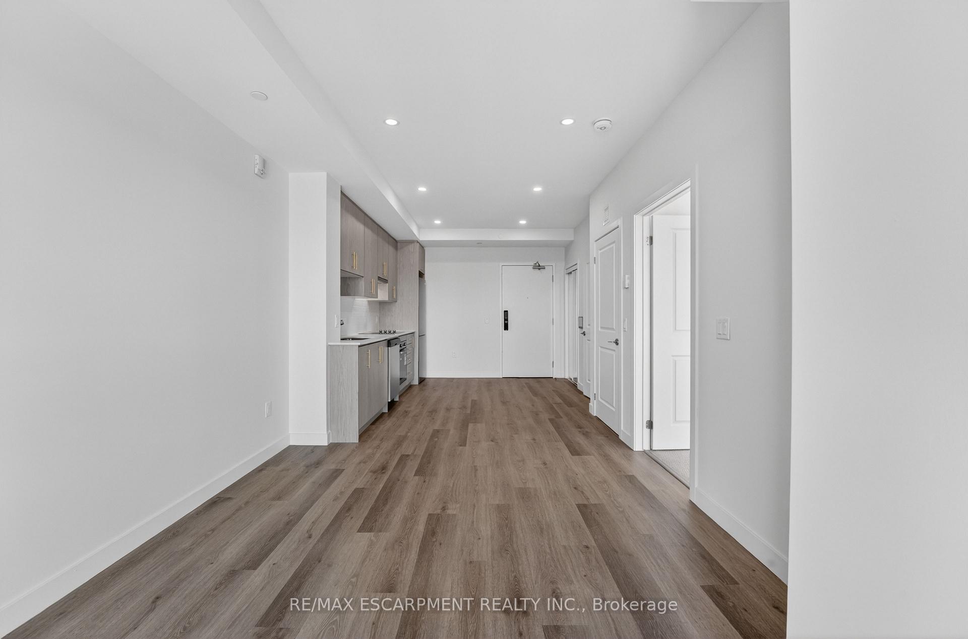 Photo 19 of Unit 321, 461 Green Road, Hamilton, Lakeshore — HOMEH