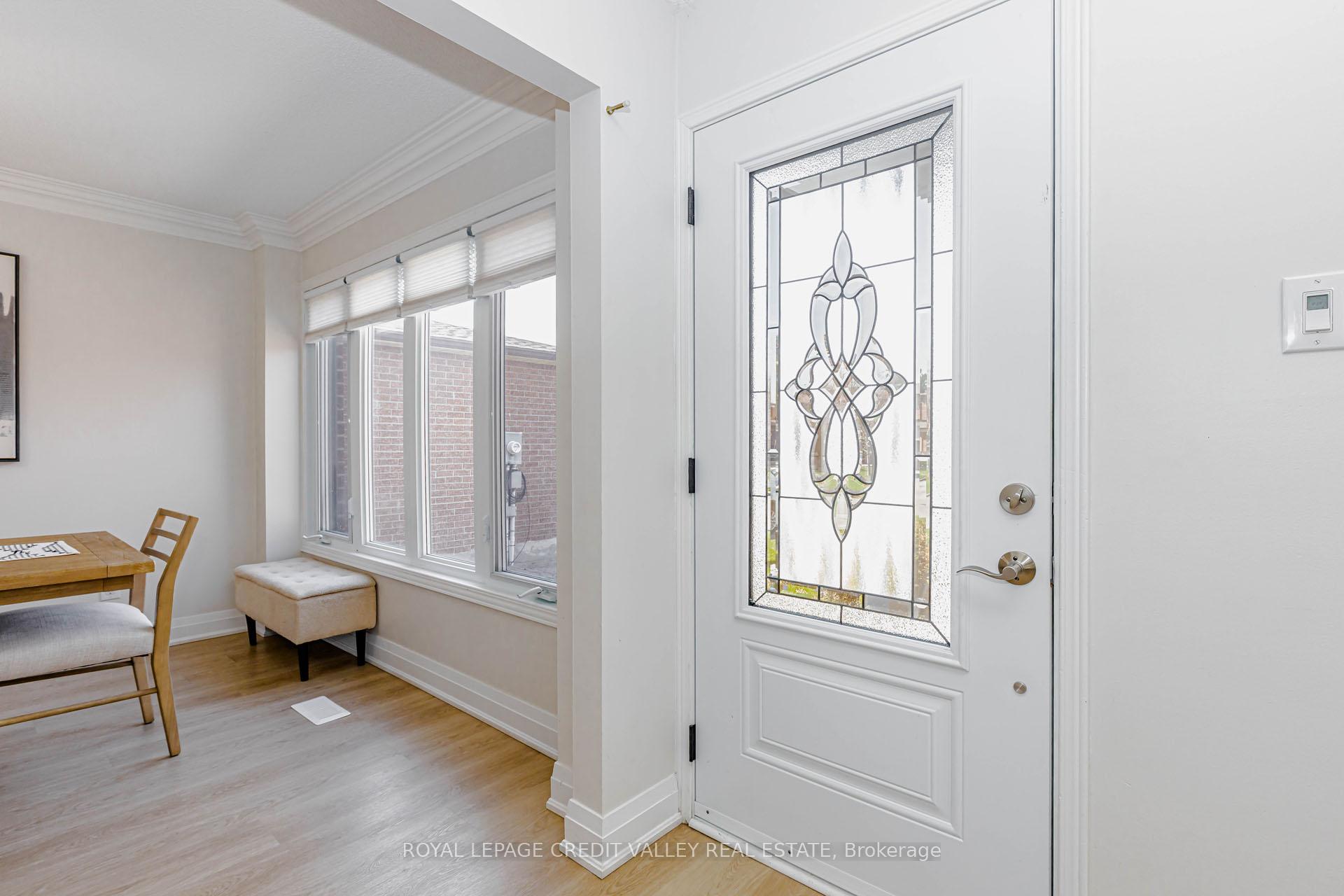 Photo 3 of 85 Derose Avenue, Caledon, Bolton West — HOMEH