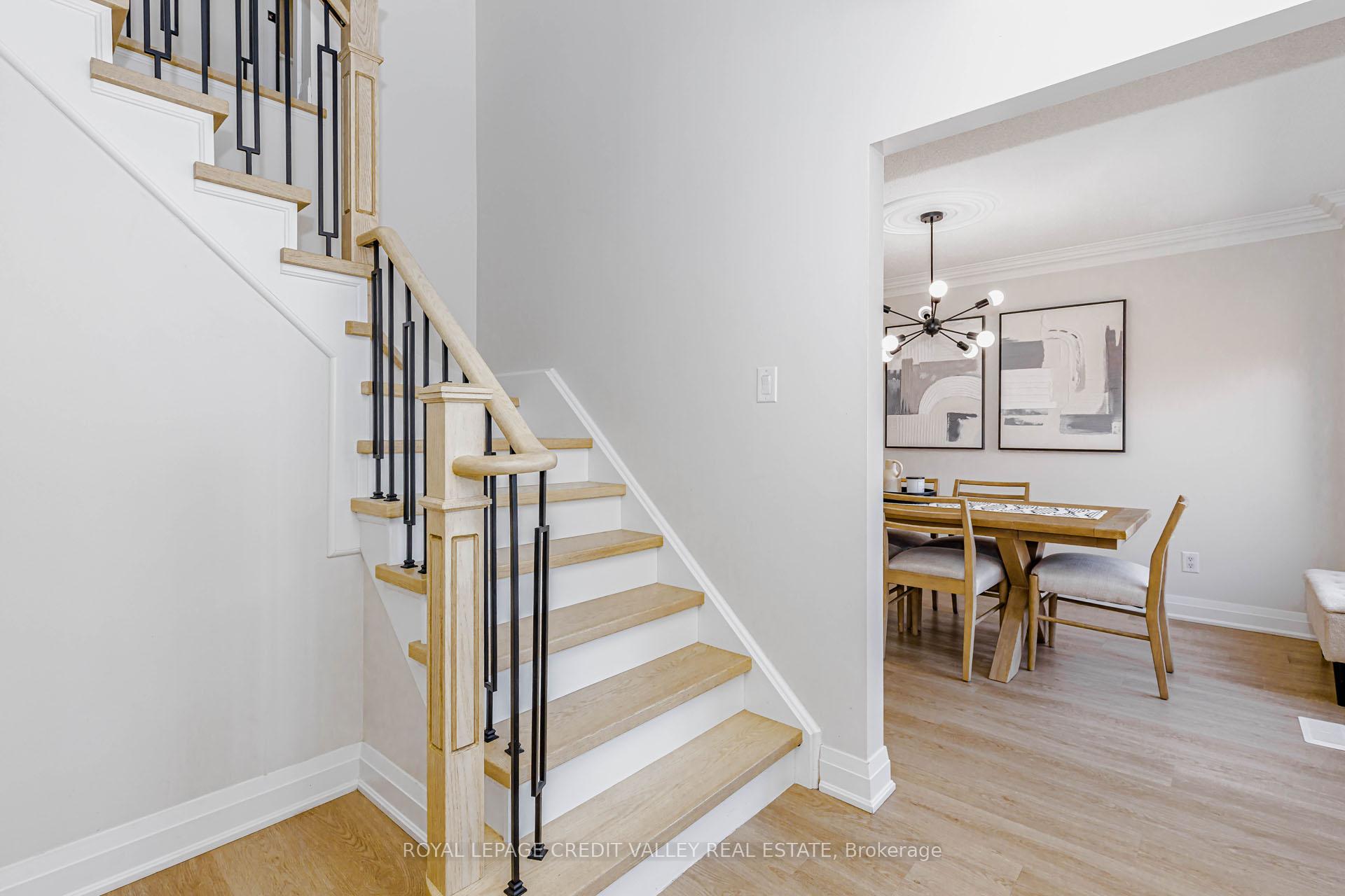 Photo 4 of 85 Derose Avenue, Caledon, Bolton West — HOMEH