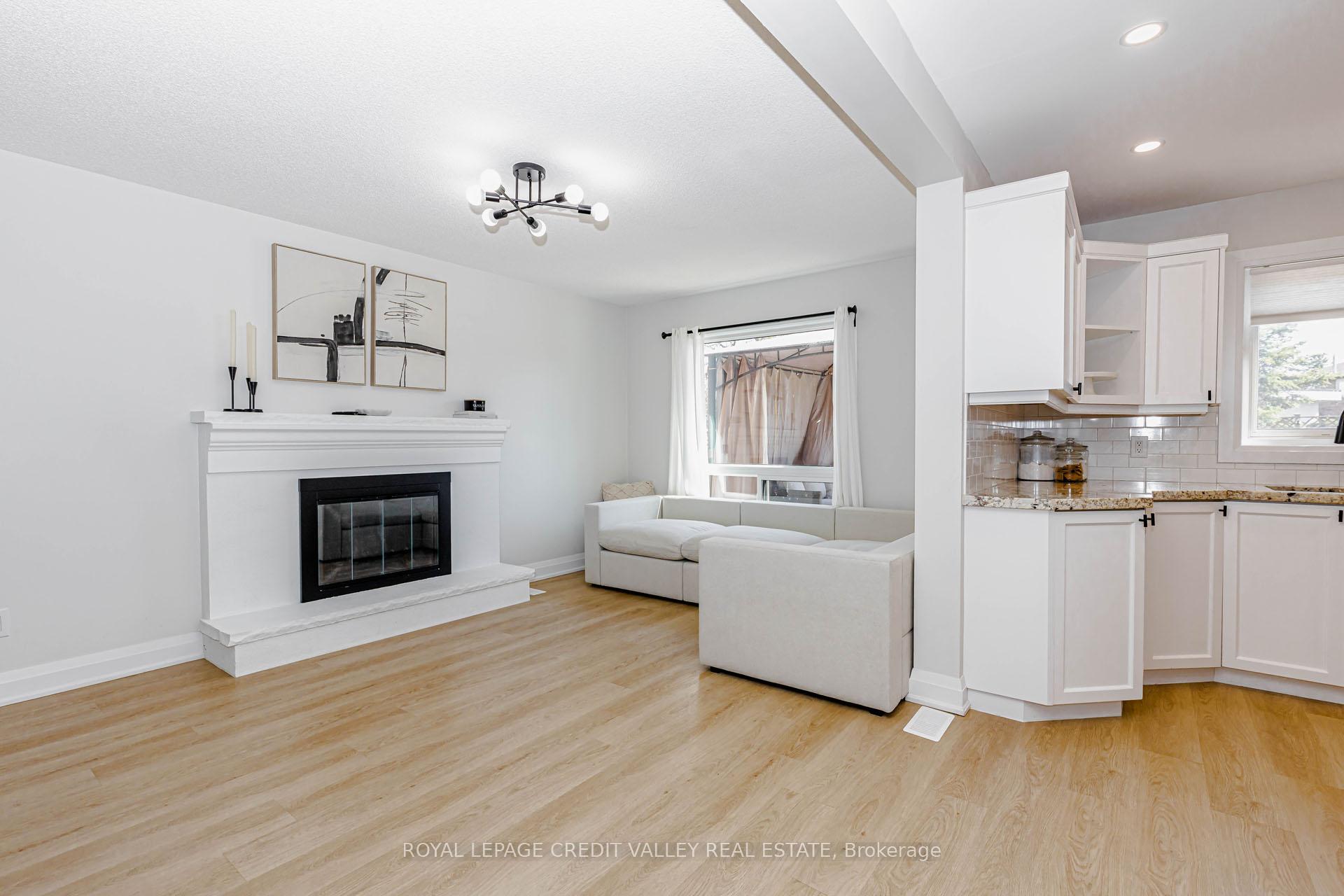 Photo 7 of 85 Derose Avenue, Caledon, Bolton West — HOMEH