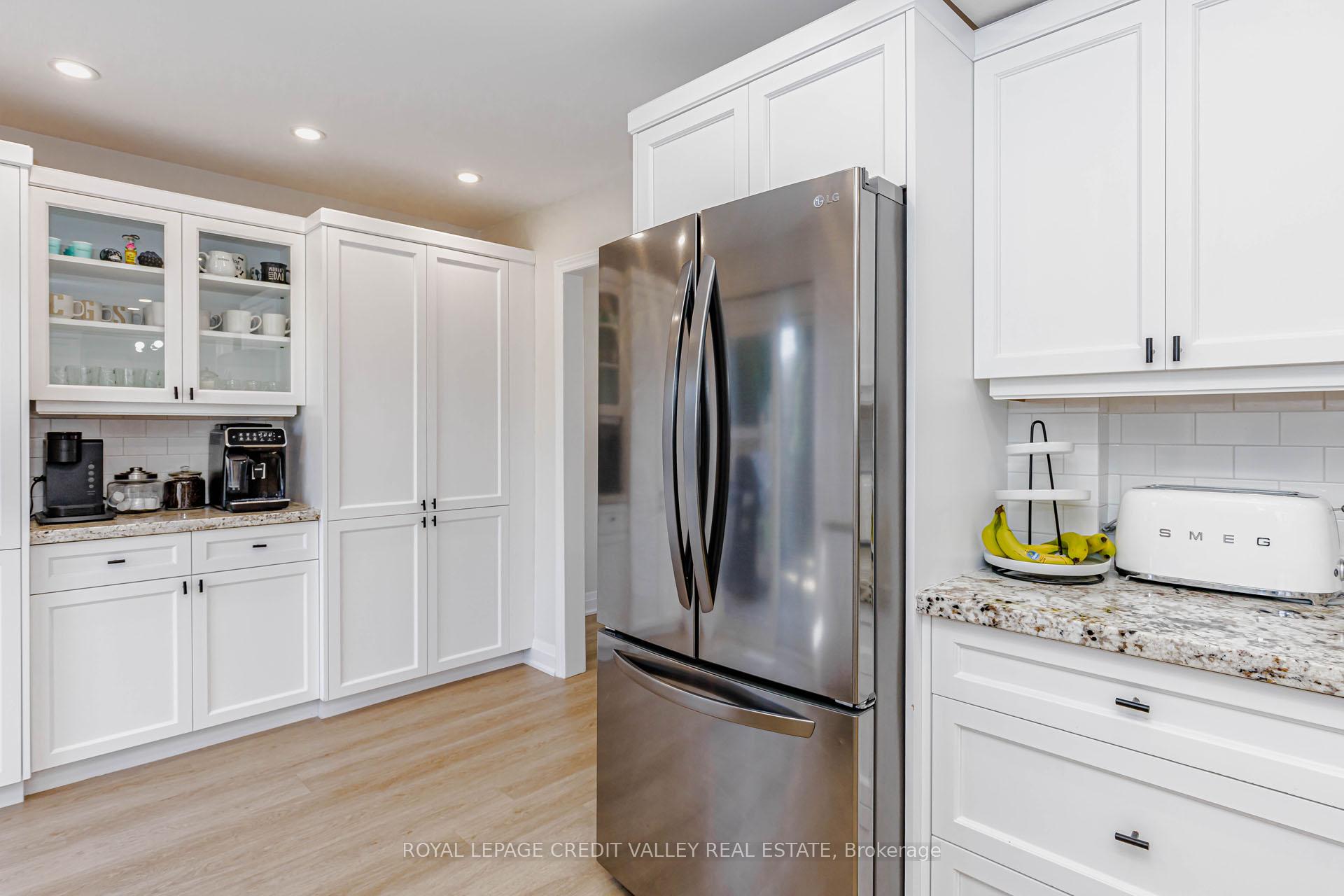 Photo 17 of 85 Derose Avenue, Caledon, Bolton West — HOMEH