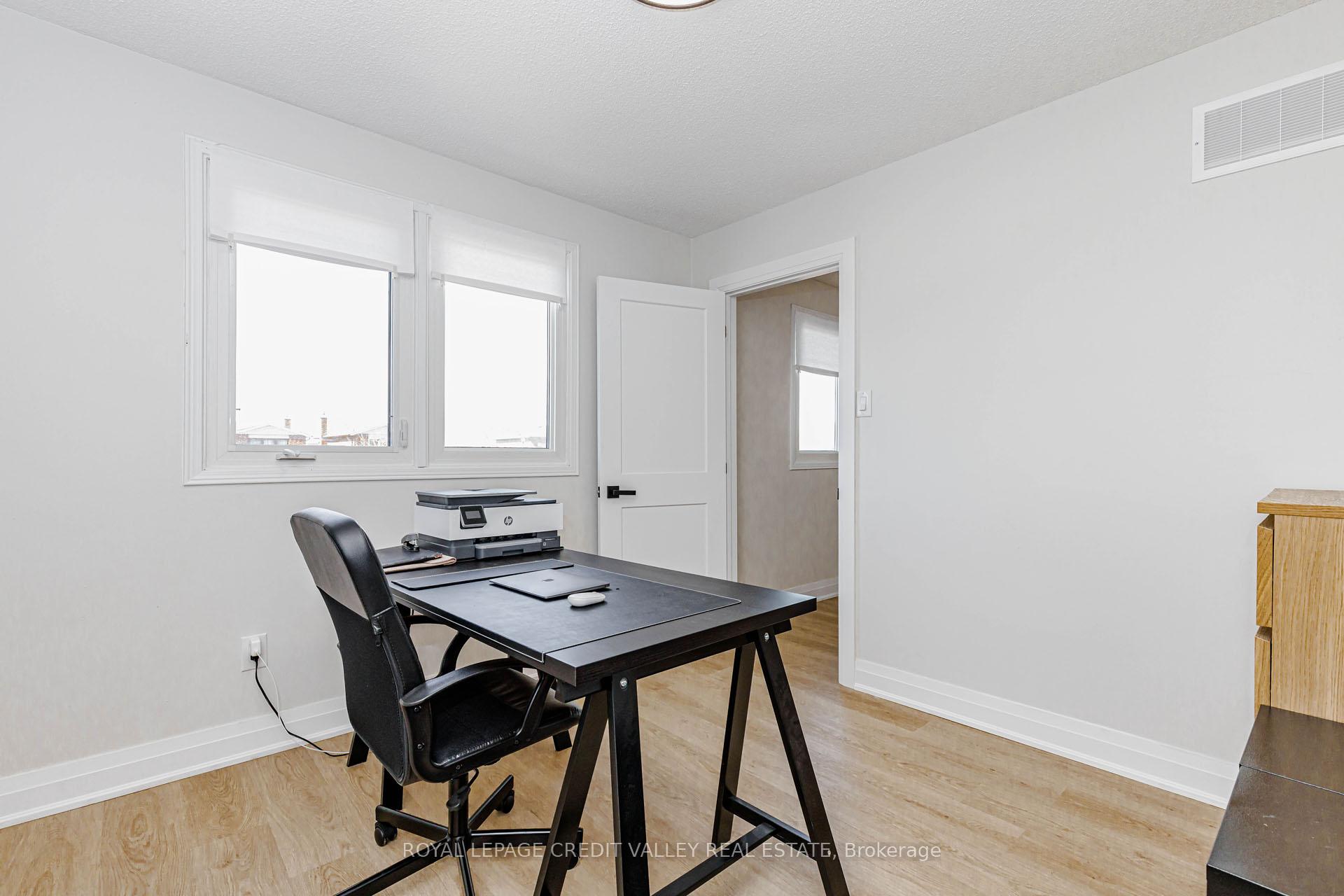 Photo 31 of 85 Derose Avenue, Caledon, Bolton West — HOMEH