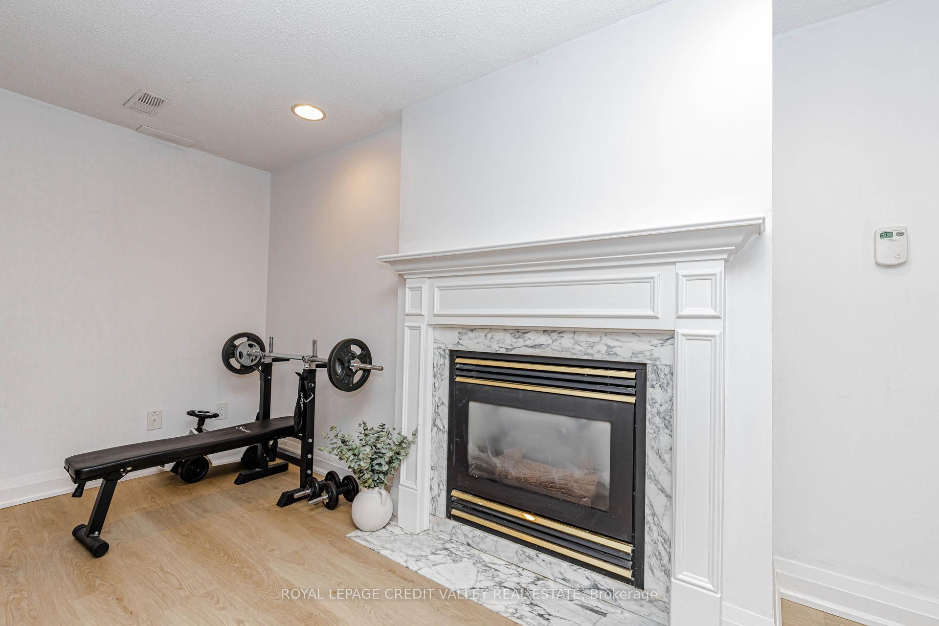 Photo 35 of 85 Derose Avenue, Caledon, Bolton West — HOMEH