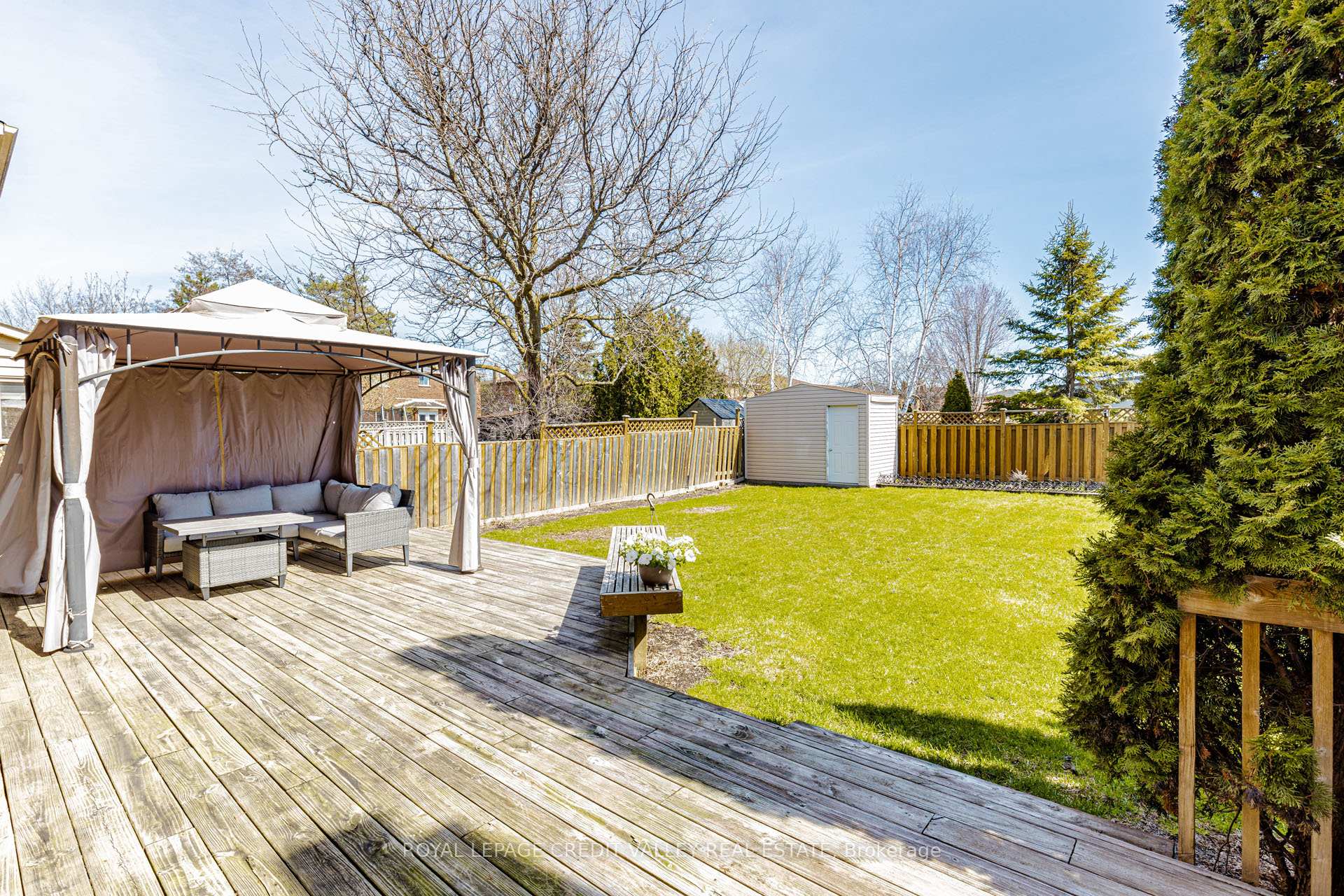 Photo 40 of 85 Derose Avenue, Caledon, Bolton West — HOMEH