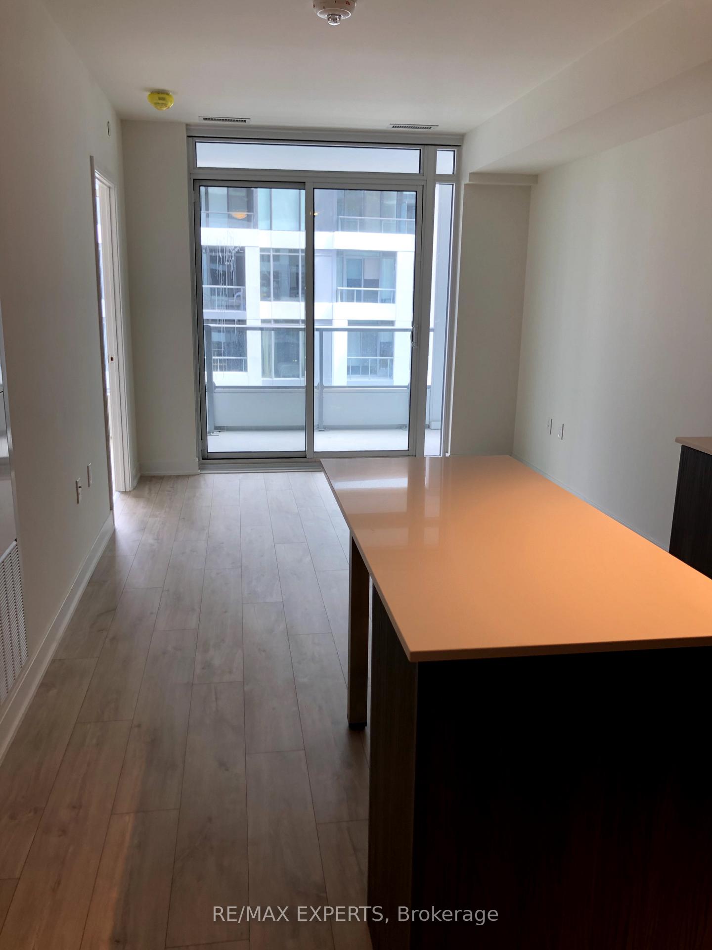 Photo 3 of Unit 1214W, 27 Bathurst Street, Toronto, Waterfront Communities — HOMEH