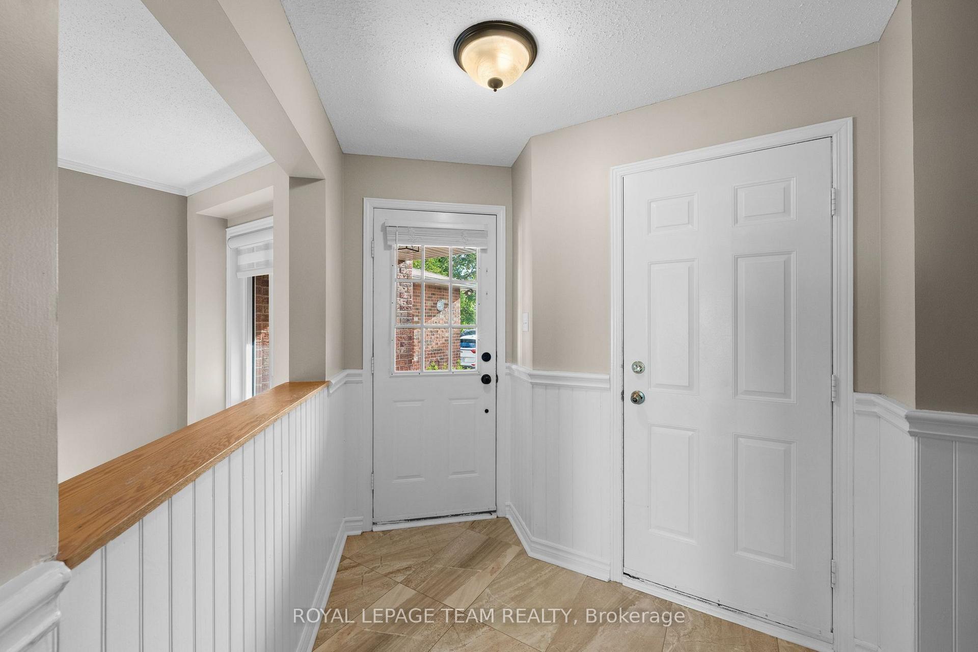 Photo 8 of 80 Montana Way, Ottawa, Barrhaven - Longfields — HOMEH