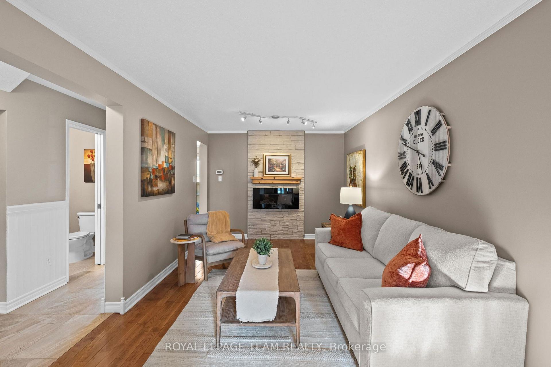 Photo 11 of 80 Montana Way, Ottawa, Barrhaven - Longfields — HOMEH