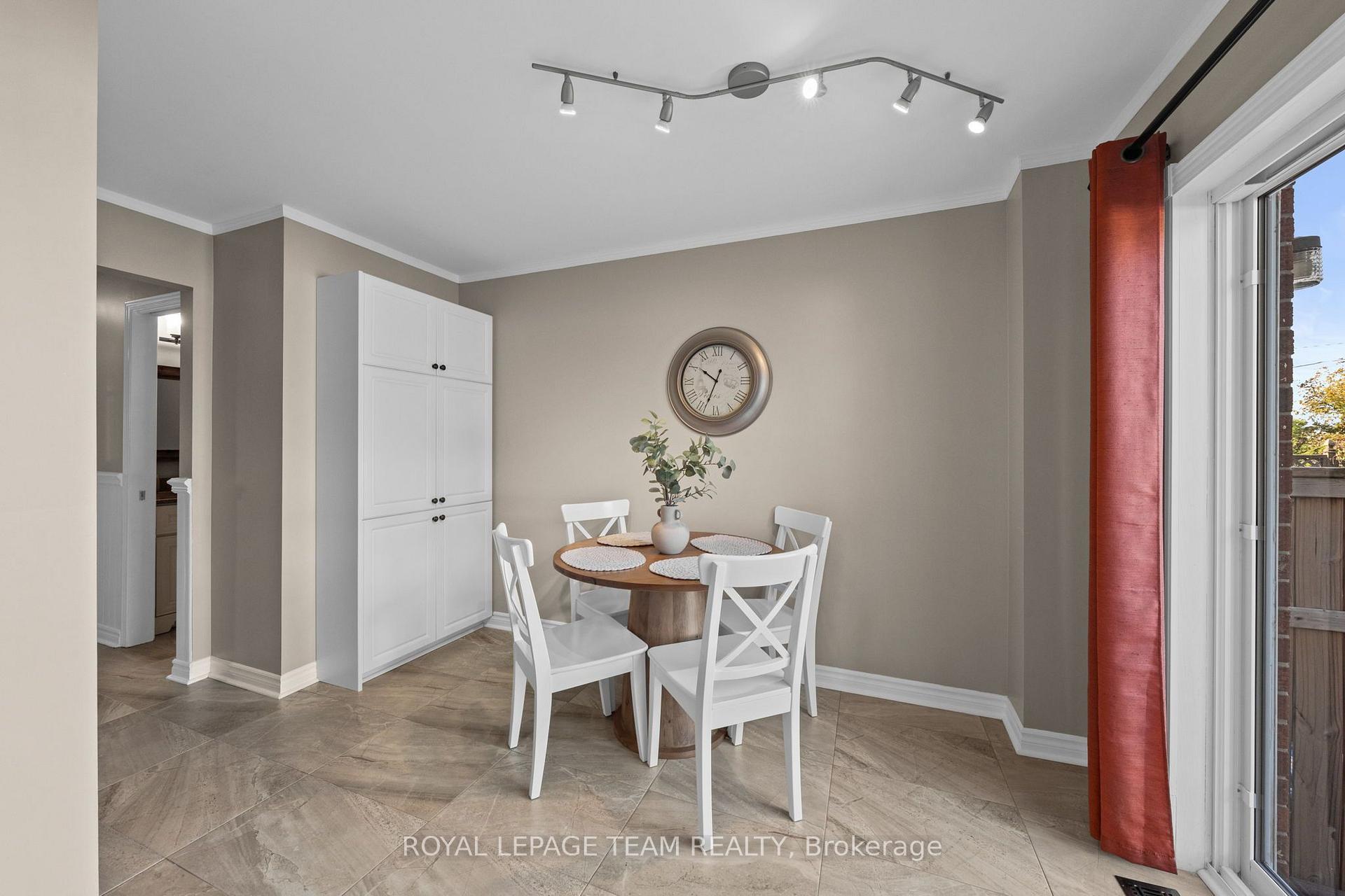 Photo 15 of 80 Montana Way, Ottawa, Barrhaven - Longfields — HOMEH