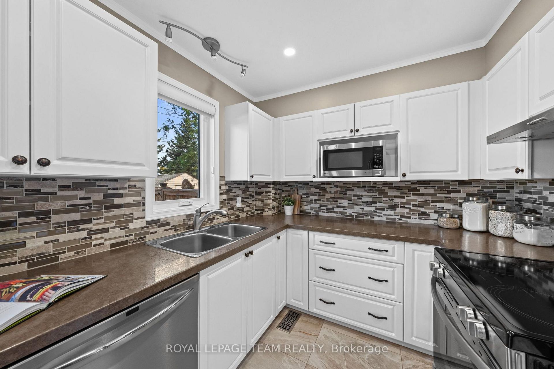 Photo 17 of 80 Montana Way, Ottawa, Barrhaven - Longfields — HOMEH