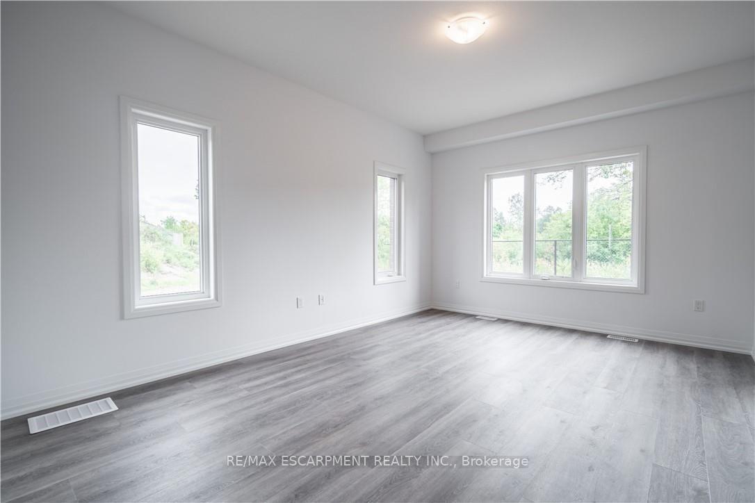 Photo 9 of Unit 72, 4552 Portage Road, Niagara Falls, Morrison — HOMEH
