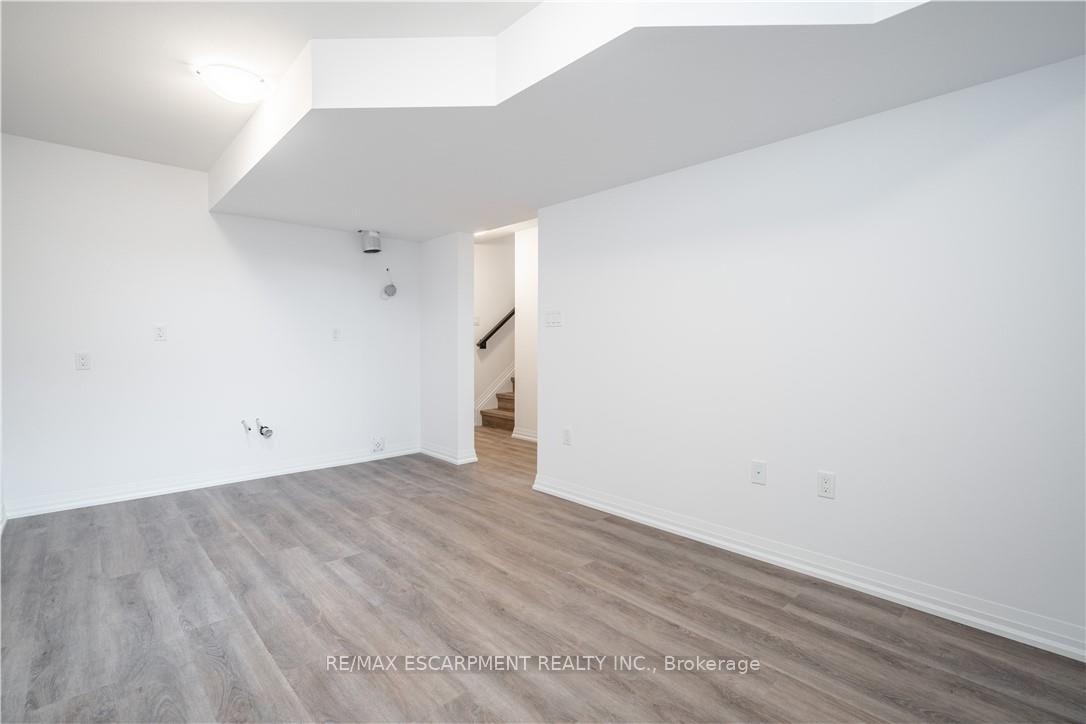 Photo 26 of Unit 72, 4552 Portage Road, Niagara Falls, Morrison — HOMEH