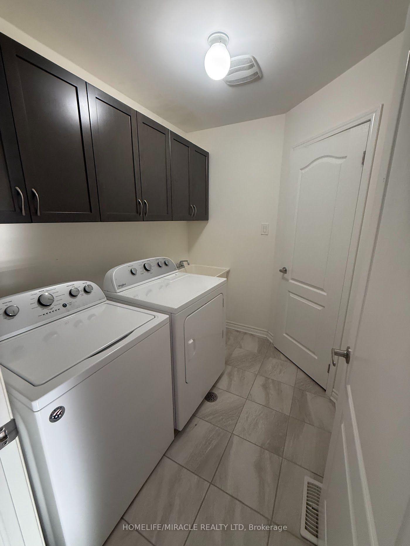 Photo 9 of 69 Benhurst Crescent, Brampton, Northwest Brampton — HOMEH