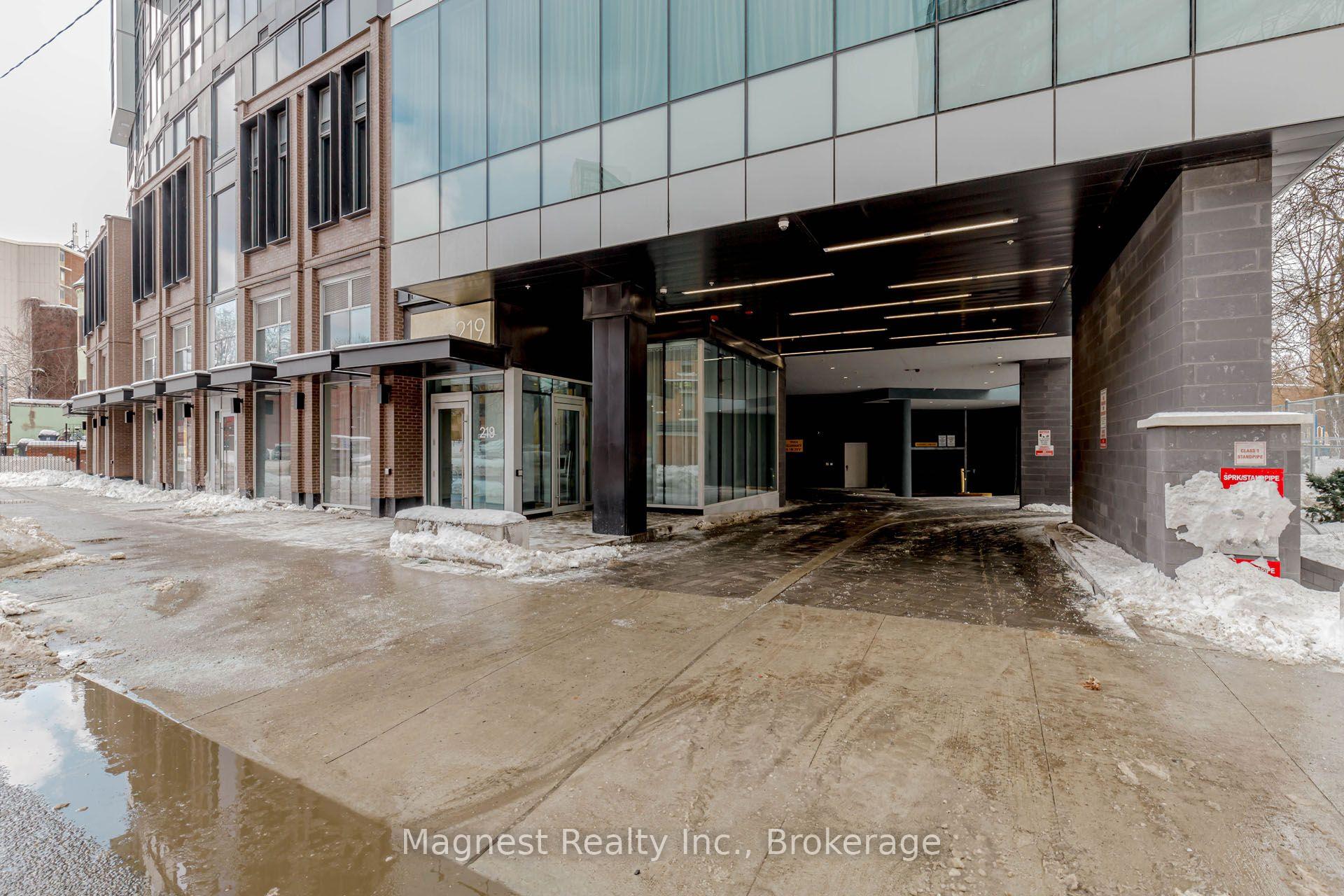 Photo 4 of Unit 1705, 219 Dundas Street E, Toronto, Moss Park — HOMEH