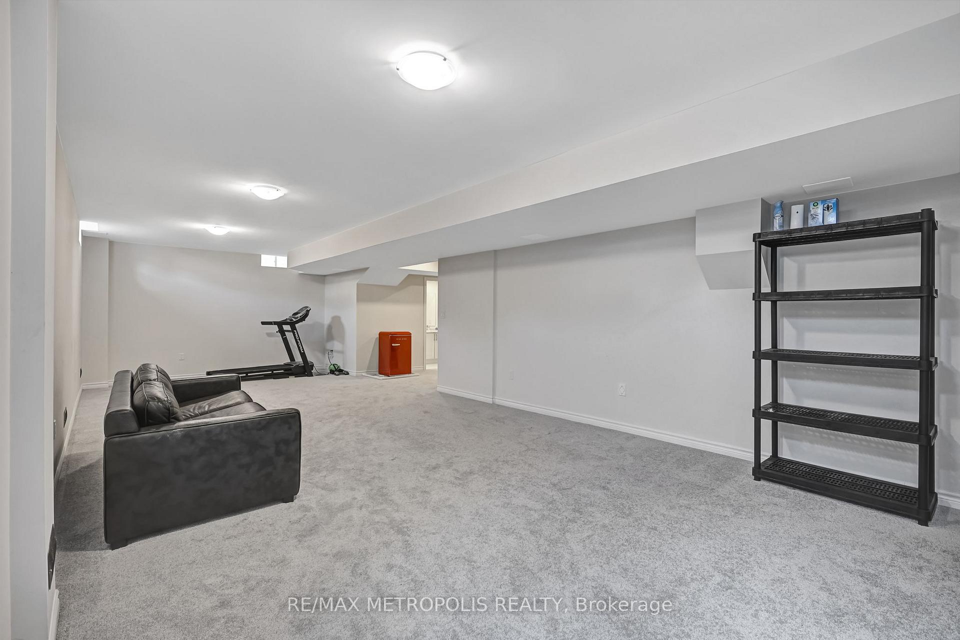 Photo 43 of 15 Douglas Kemp Crescent, Clarington, Bowmanville — HOMEH