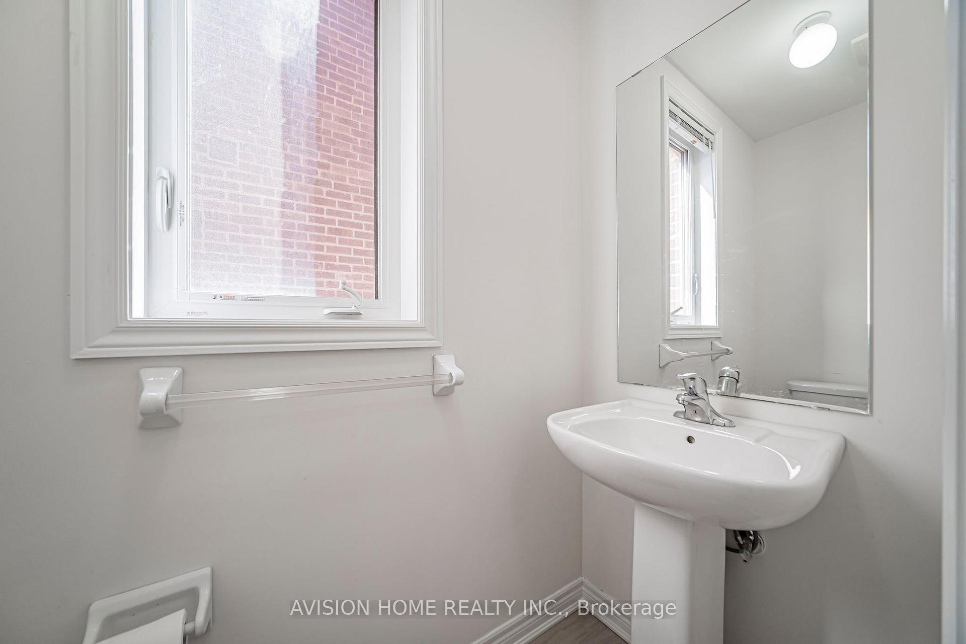 Photo 16 of 24 Titan Trail, Markham, Cedarwood — HOMEH