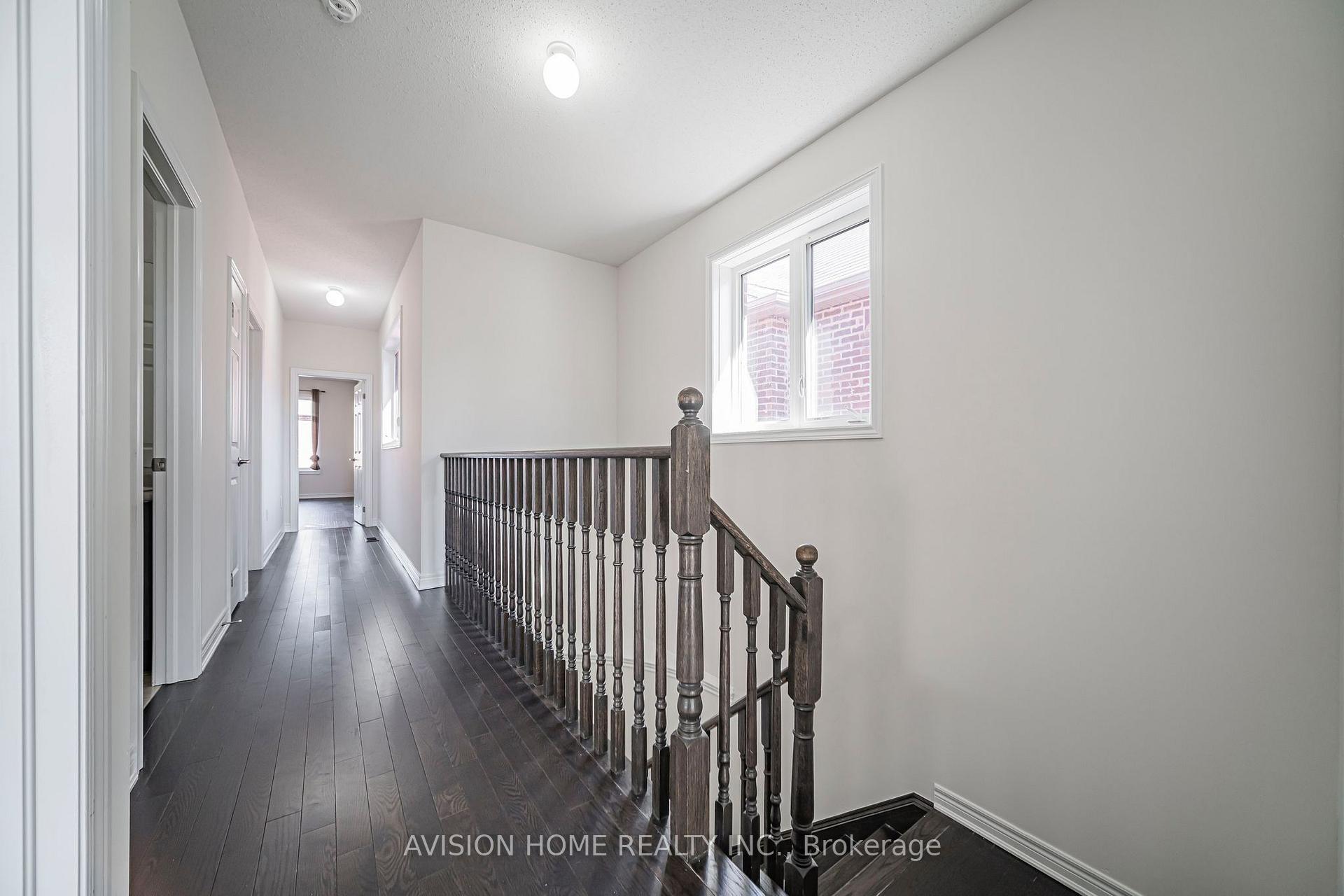 Photo 17 of 24 Titan Trail, Markham, Cedarwood — HOMEH