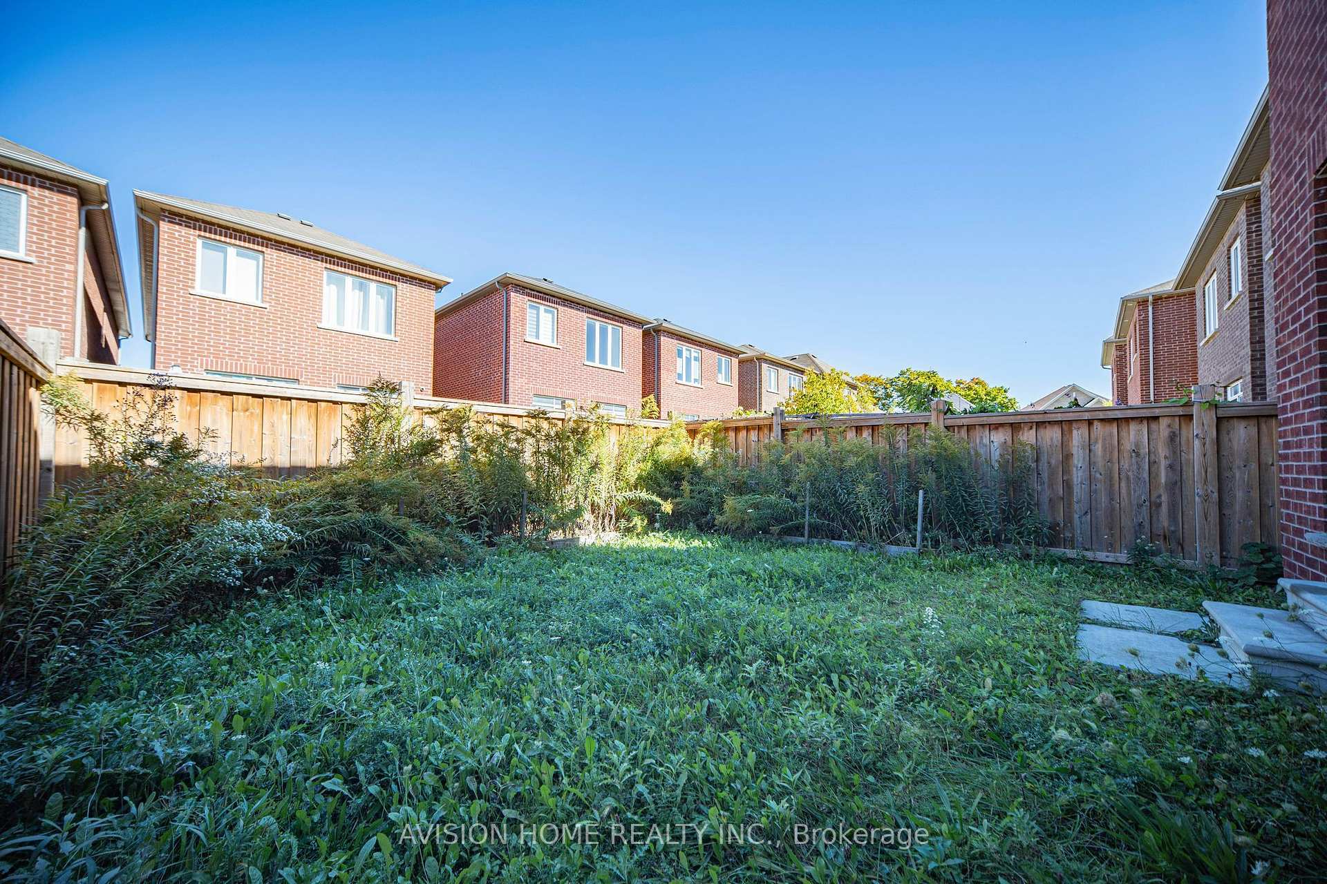 Photo 25 of 24 Titan Trail, Markham, Cedarwood — HOMEH