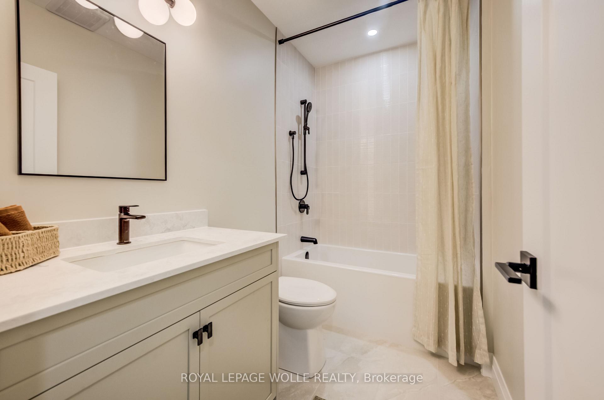 Photo 21 of Unit UNIT 12 (THE GLEN), 210 Heritage Drive, Kitchener, Grand River North — HOMEH