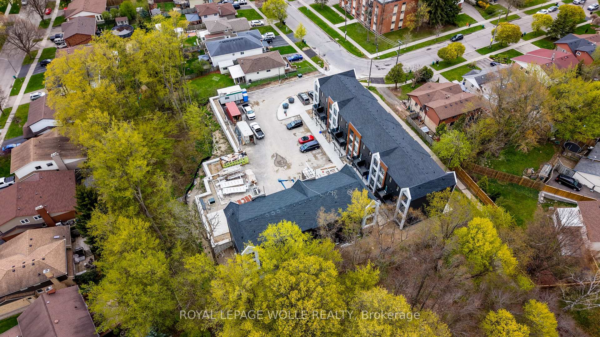 Photo 26 of Unit UNIT 12 (THE GLEN), 210 Heritage Drive, Kitchener, Grand River North — HOMEH
