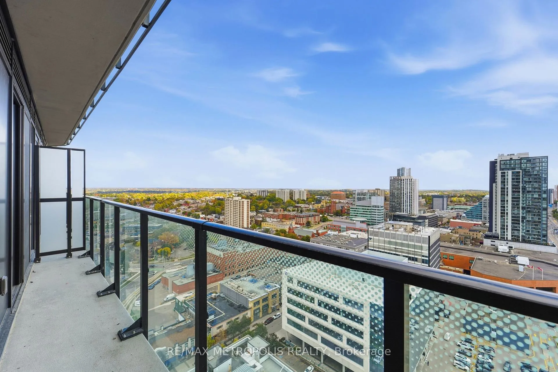 Photo 10 of Unit 2307, 30 Francis Street, Kitchener, City Commercial Core — HOMEH