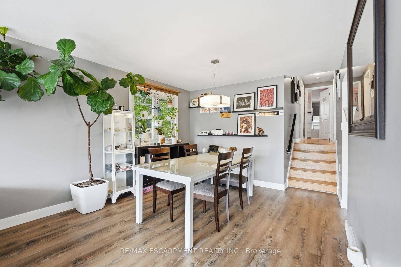 Photo 8 of 19 Ellingwood Avenue, Hamilton, Kentley — HOMEH