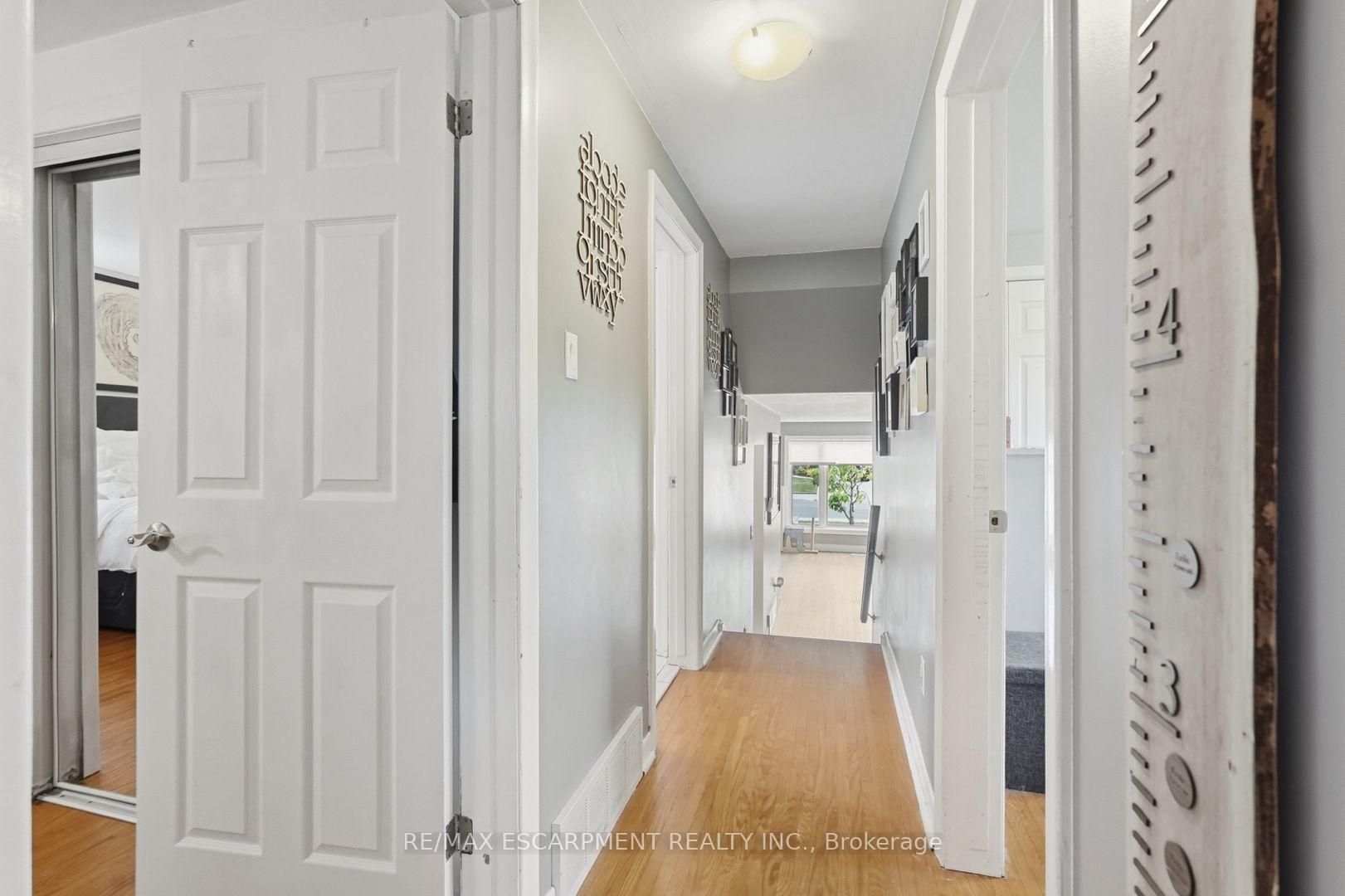 Photo 12 of 19 Ellingwood Avenue, Hamilton, Kentley — HOMEH