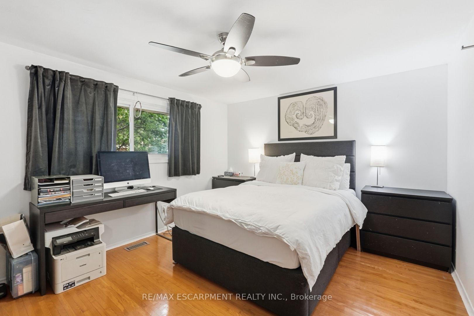 Photo 13 of 19 Ellingwood Avenue, Hamilton, Kentley — HOMEH