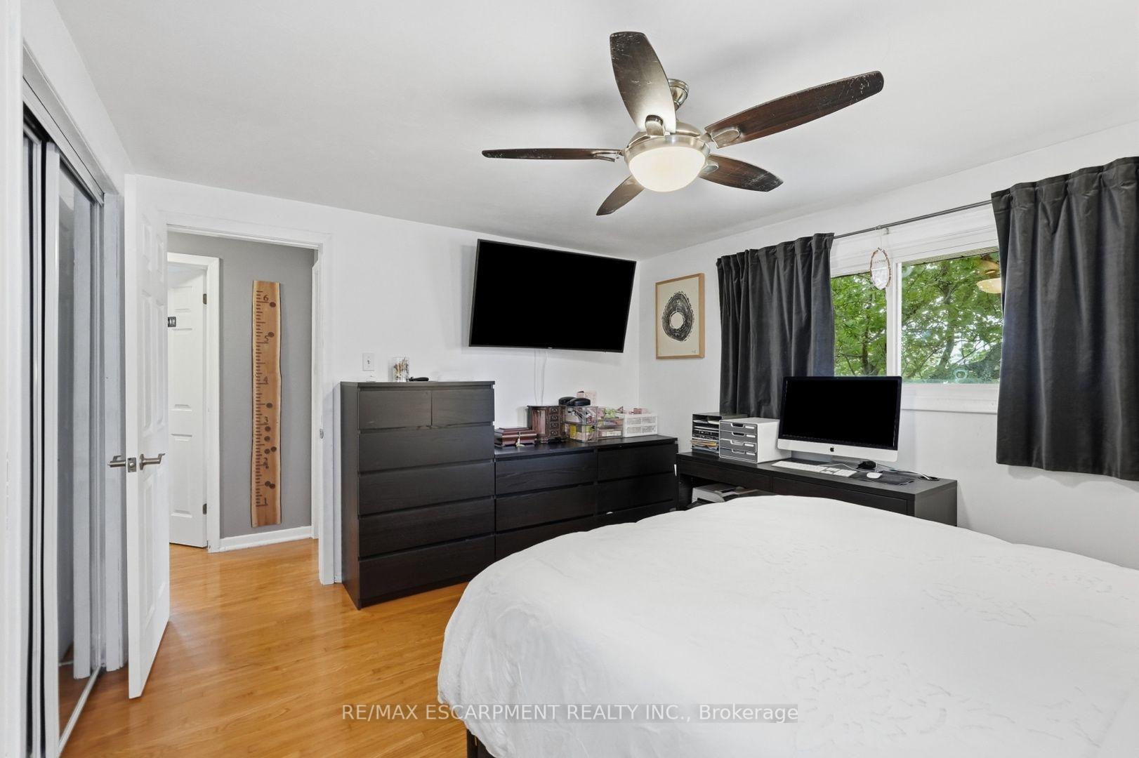 Photo 14 of 19 Ellingwood Avenue, Hamilton, Kentley — HOMEH