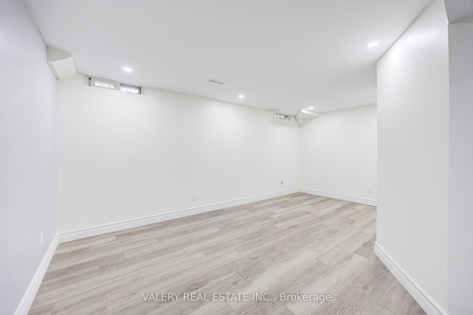 Photo 24 of Unit 50, 1131 Sandhurst Circle, Scarborough, Agincourt North — HOMEH