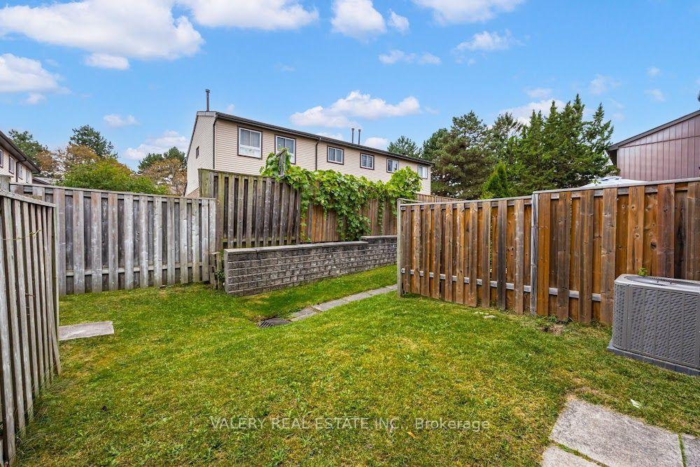 Photo 27 of Unit 50, 1131 Sandhurst Circle, Scarborough, Agincourt North — HOMEH