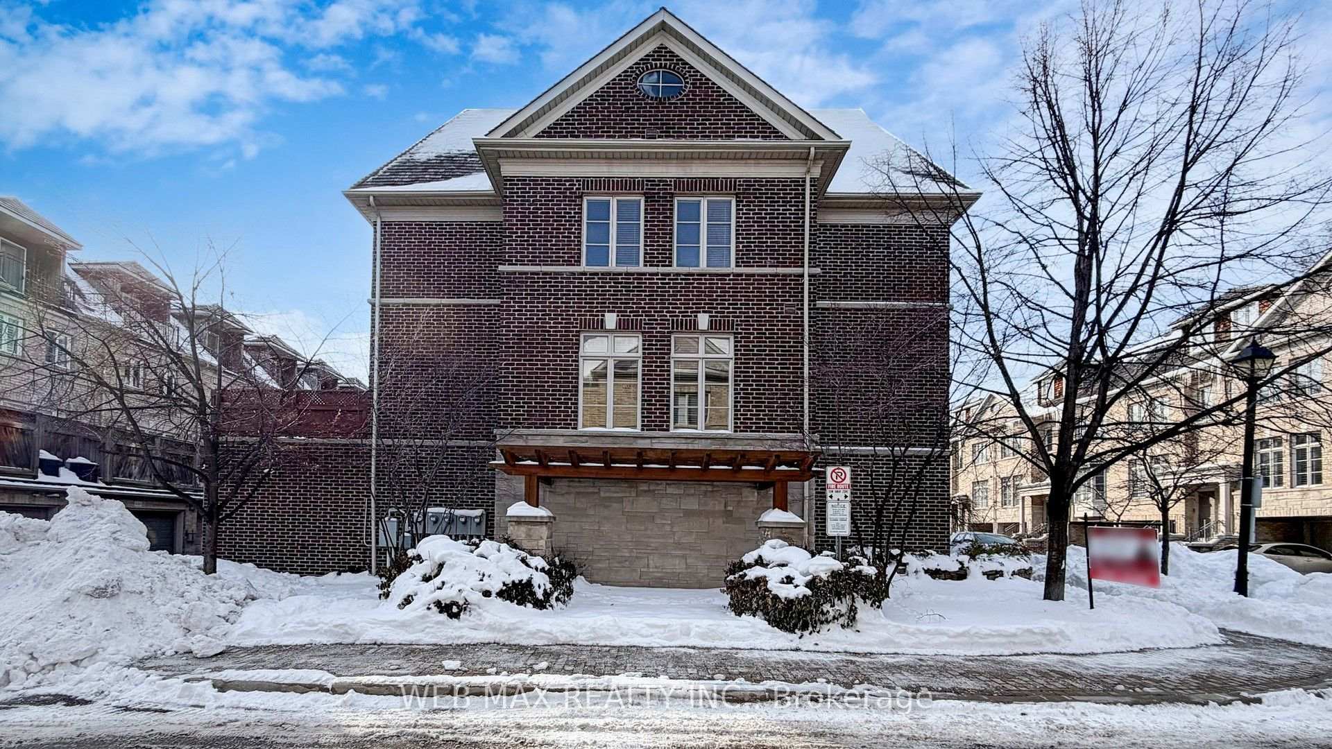 Photo 4 of 39 Furrow Lane, Etobicoke, Islington-City Centre West — HOMEH