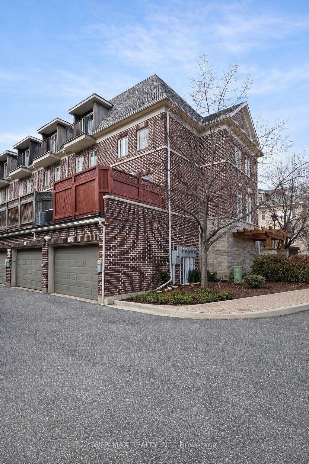 Photo 6 of 39 Furrow Lane, Etobicoke, Islington-City Centre West — HOMEH