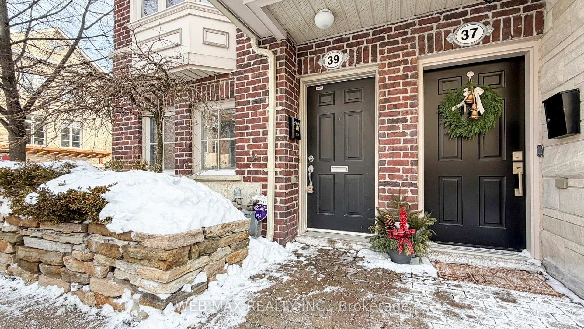 Photo 8 of 39 Furrow Lane, Etobicoke, Islington-City Centre West — HOMEH