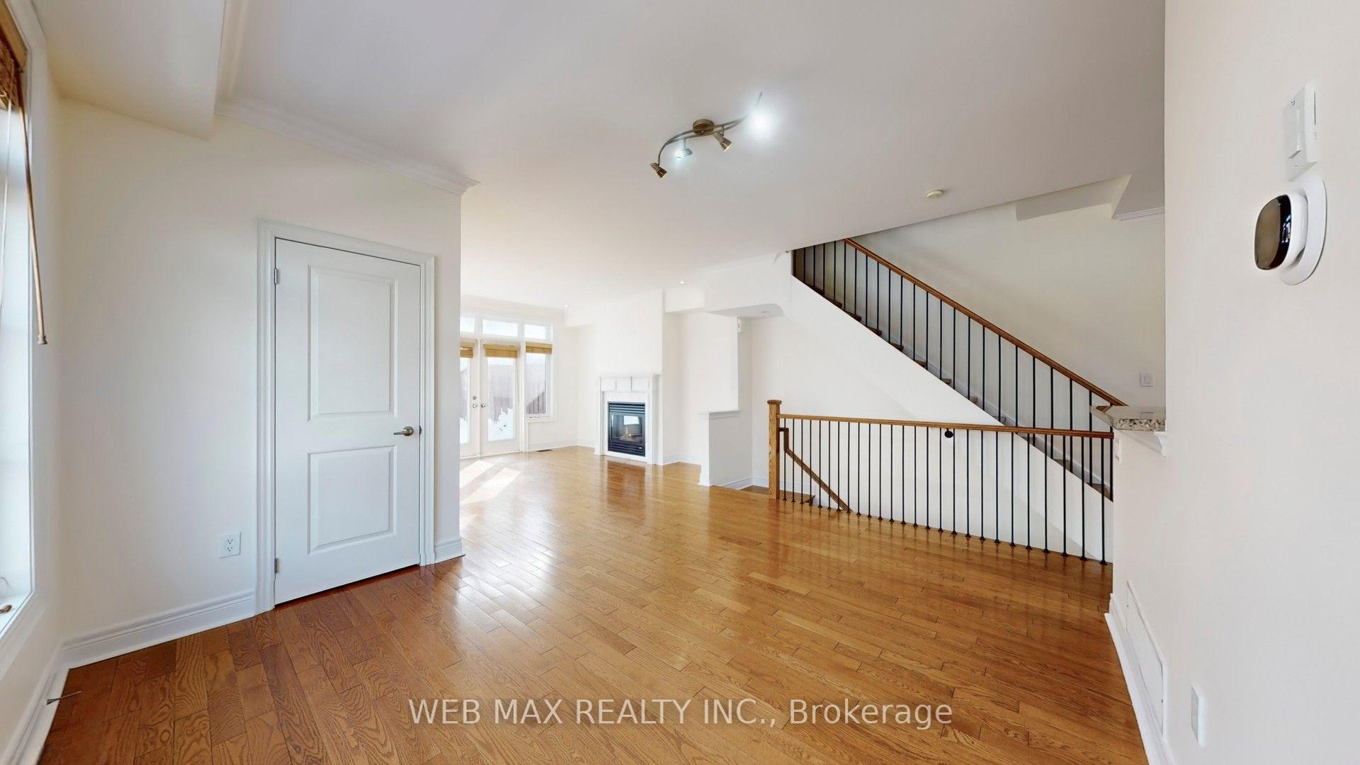 Photo 18 of 39 Furrow Lane, Etobicoke, Islington-City Centre West — HOMEH