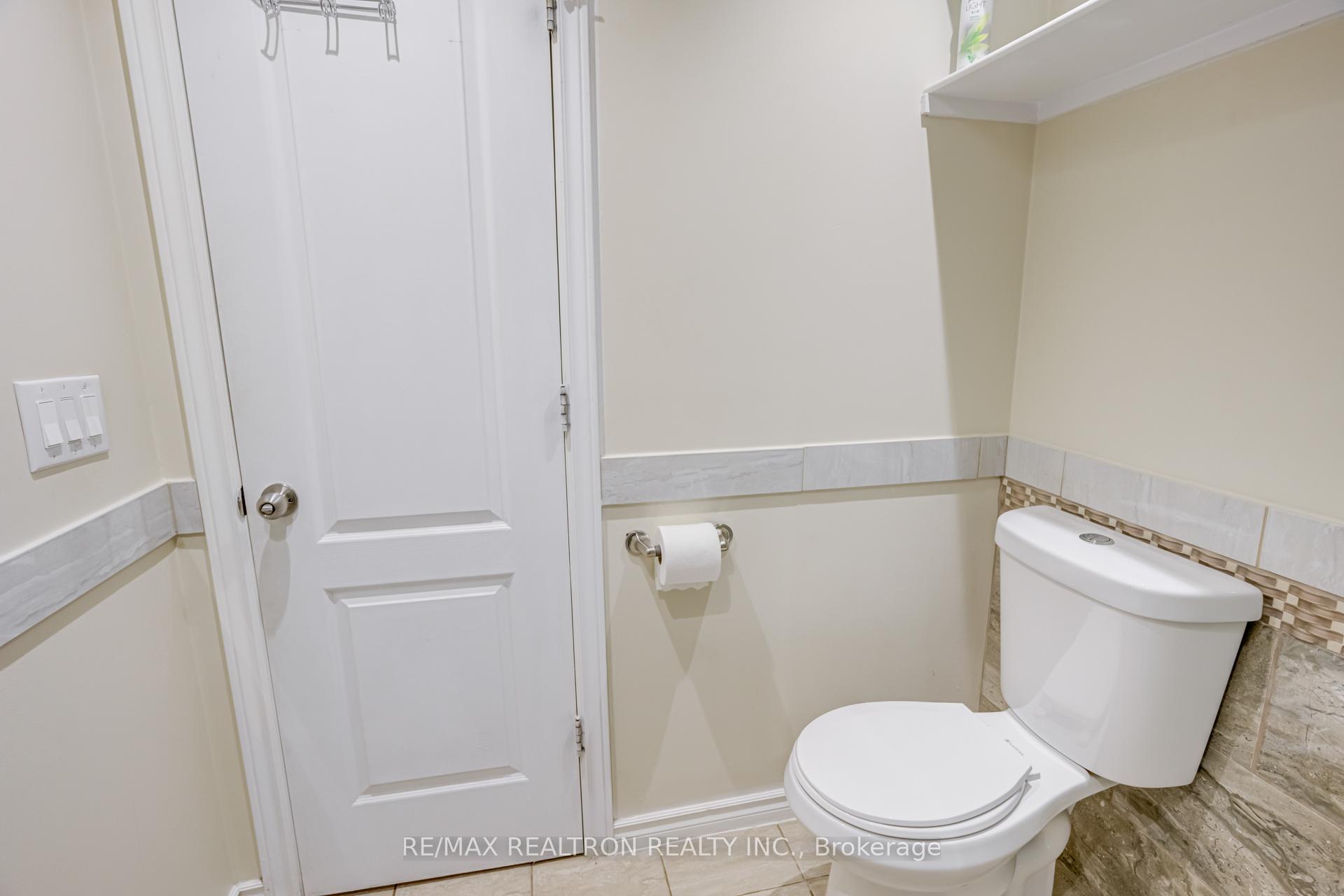 Photo 18 of 718 Edgewood Road S, Pickering, Amberlea — HOMEH