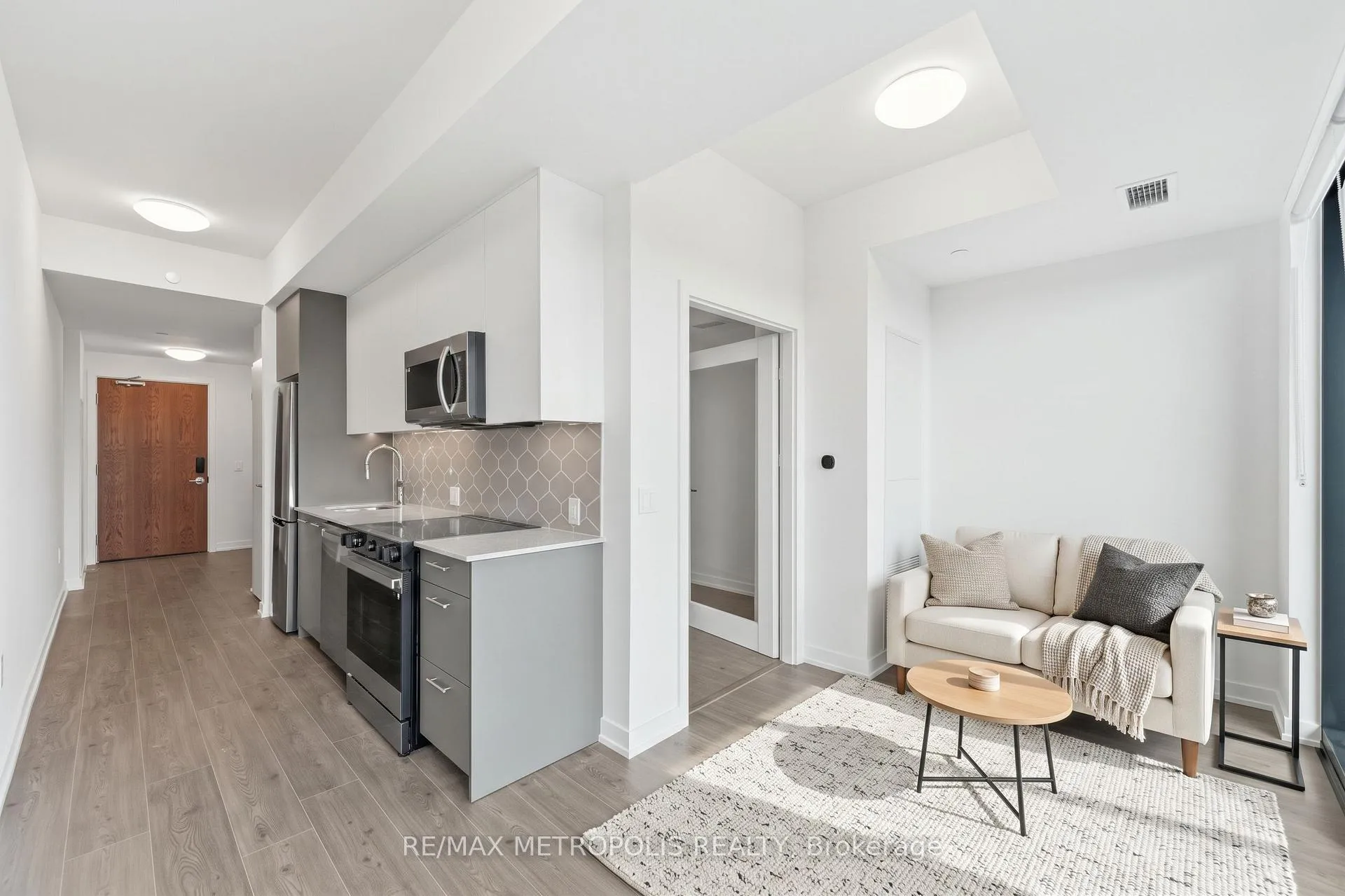 Photo 5 of Unit 2204, 30 Francis Street, Kitchener, City Commercial Core — HOMEH