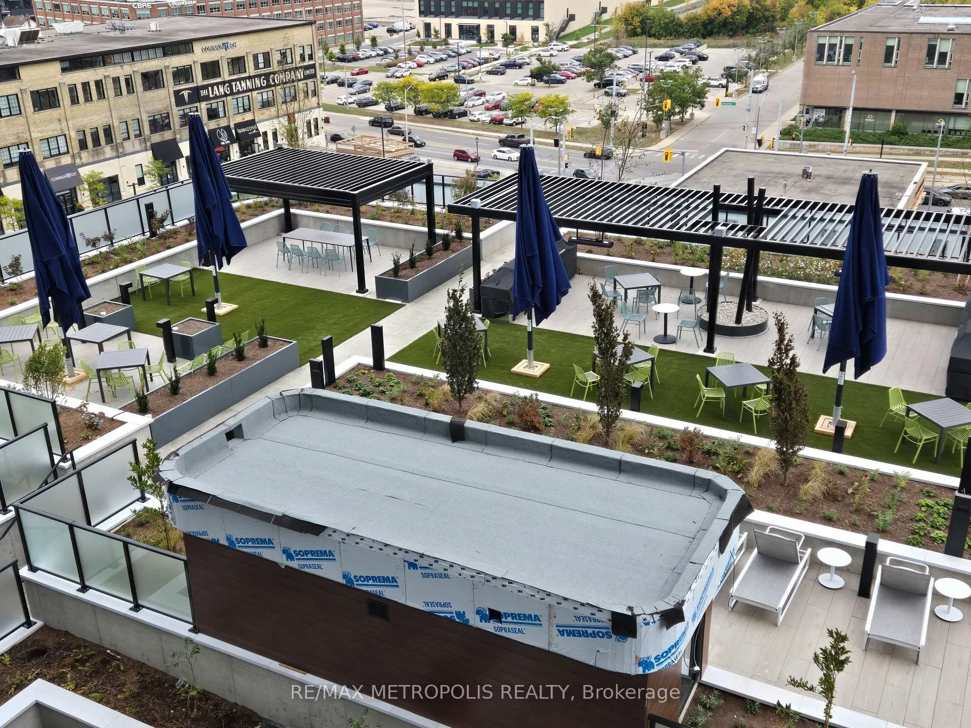 Photo 23 of Unit 2204, 30 Francis Street, Kitchener, City Commercial Core — HOMEH