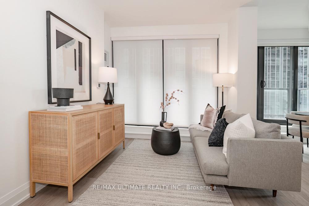 Photo 9 of Unit 1008, 20 Soudan Avenue, Toronto, Mount Pleasant West — HOMEH